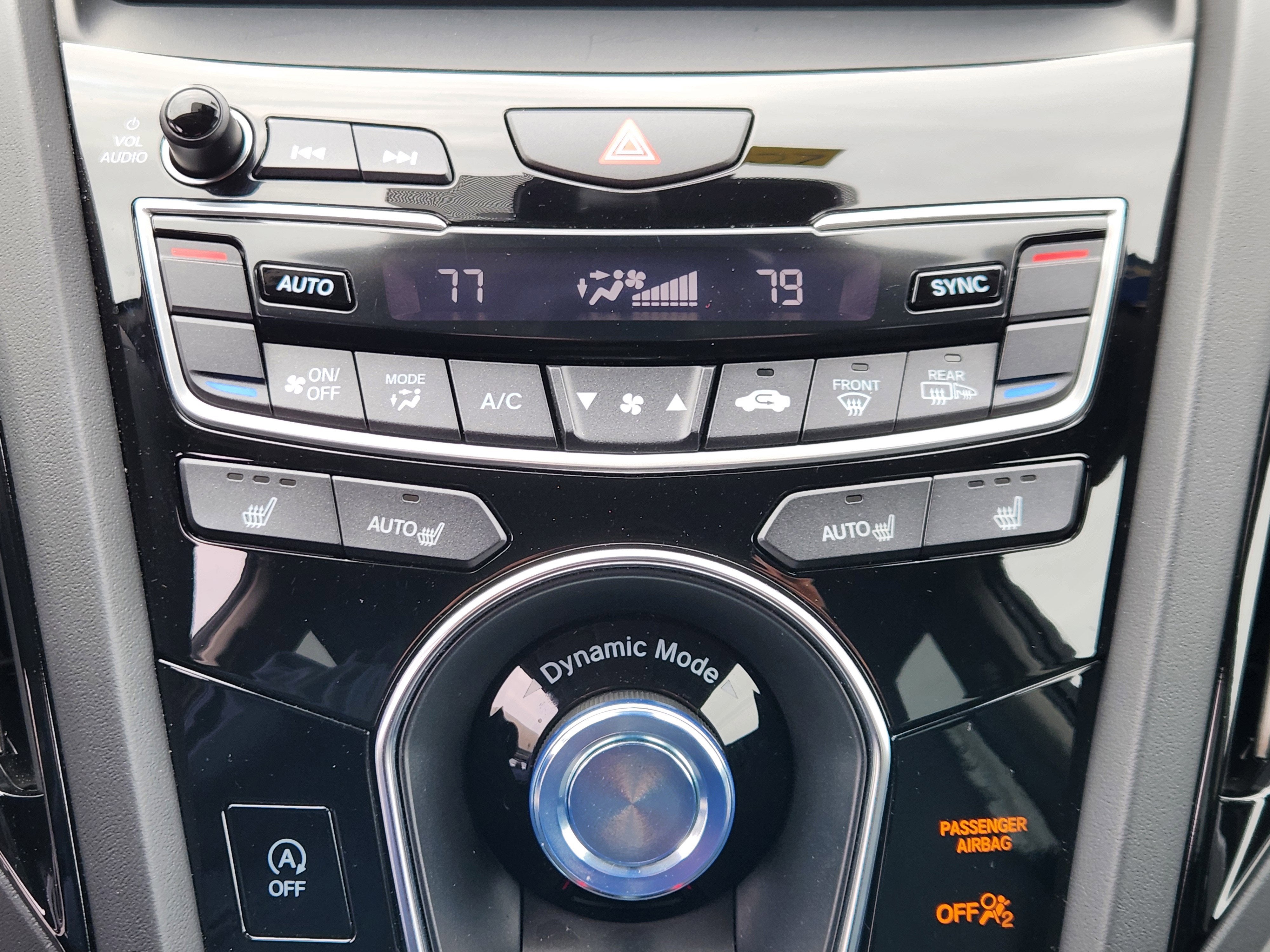 2025 Acura RDX w/Technology Package