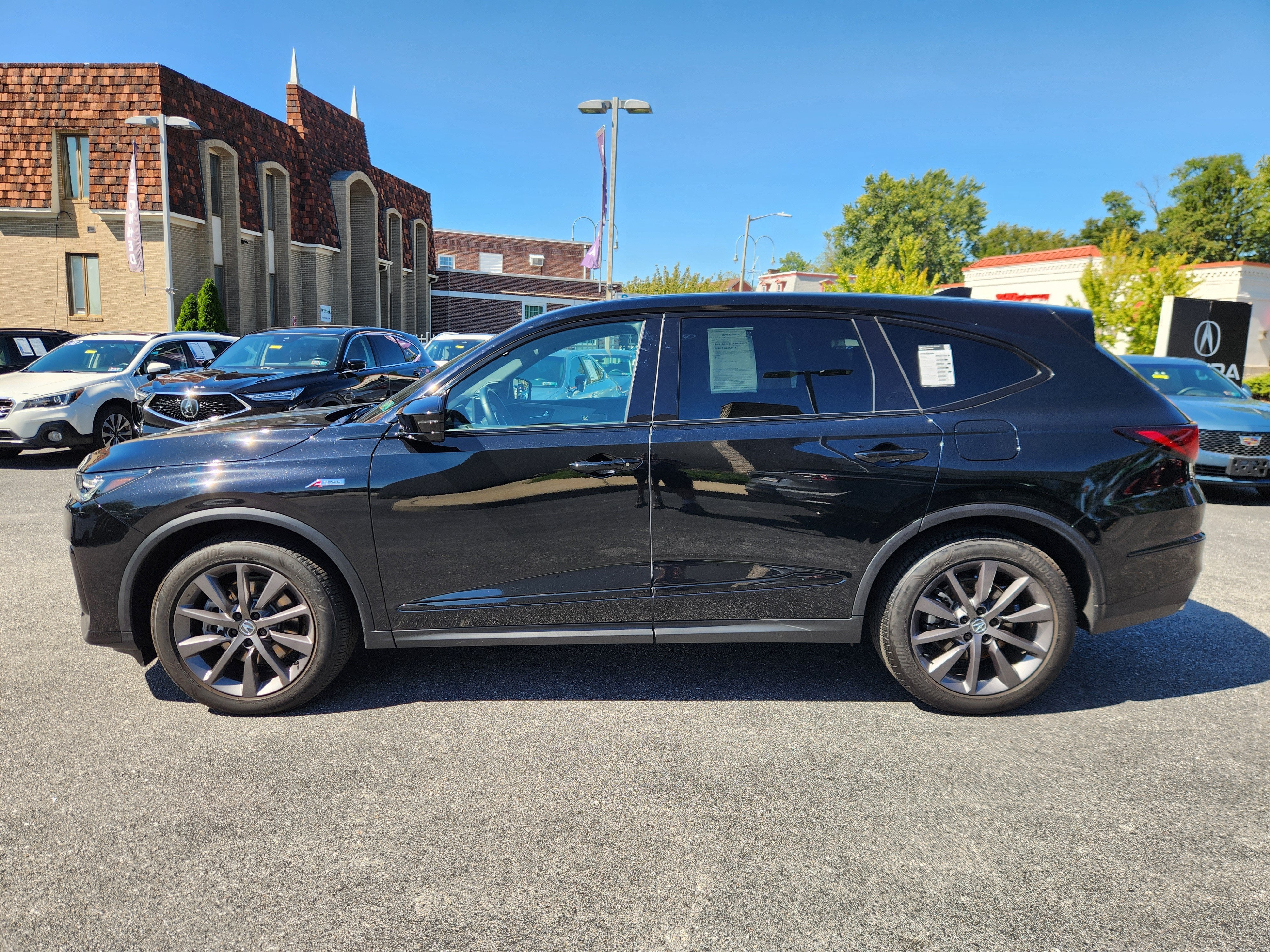 2025 Acura MDX w/A-Spec Package