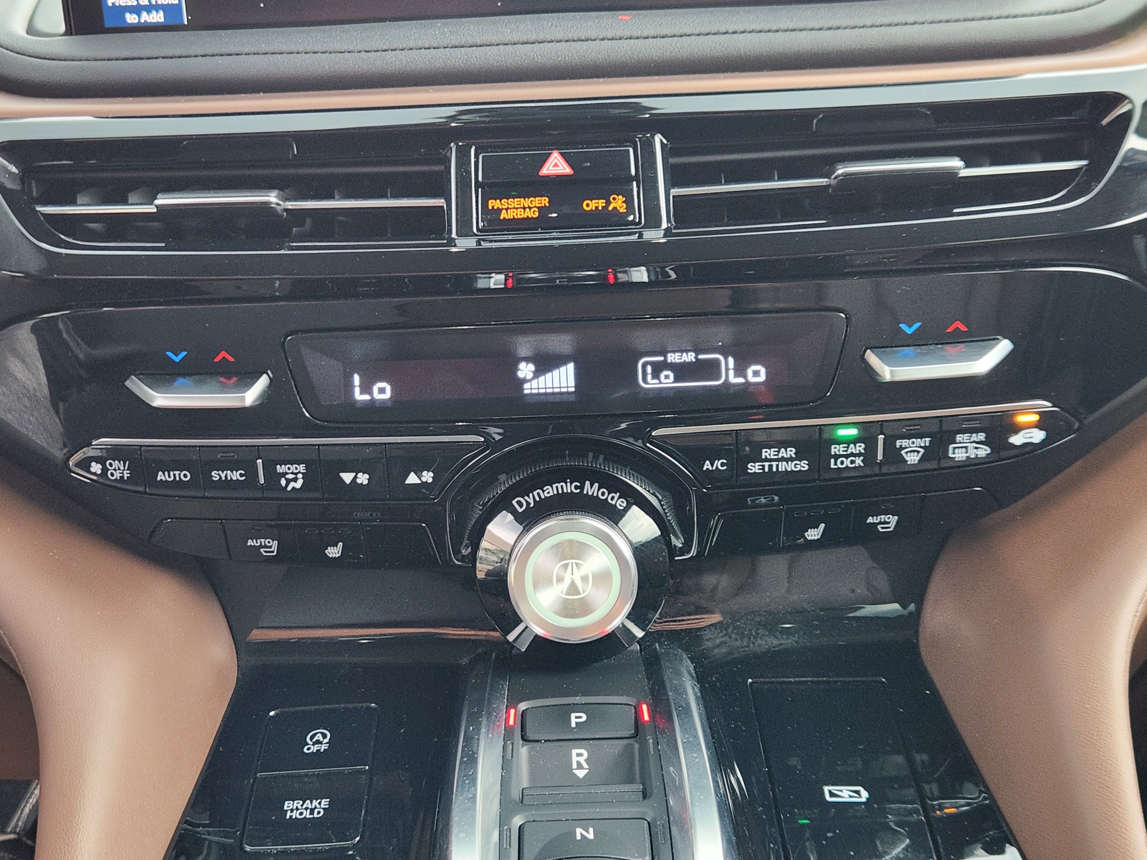 2025 Acura MDX w/Technology Package