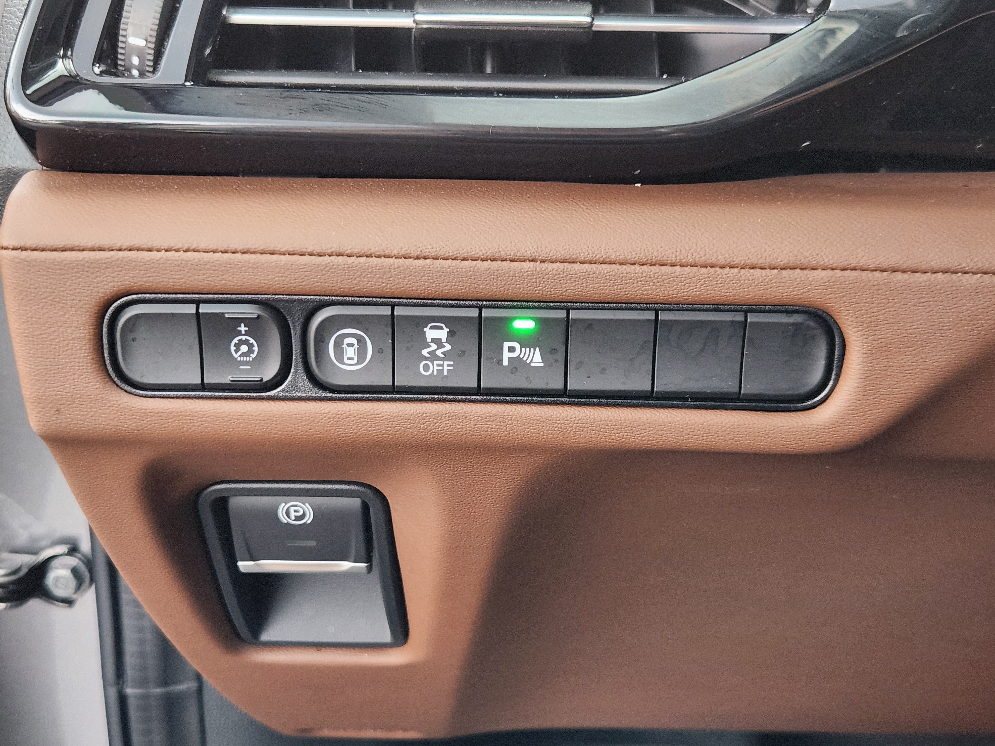 2025 Acura MDX w/Technology Package