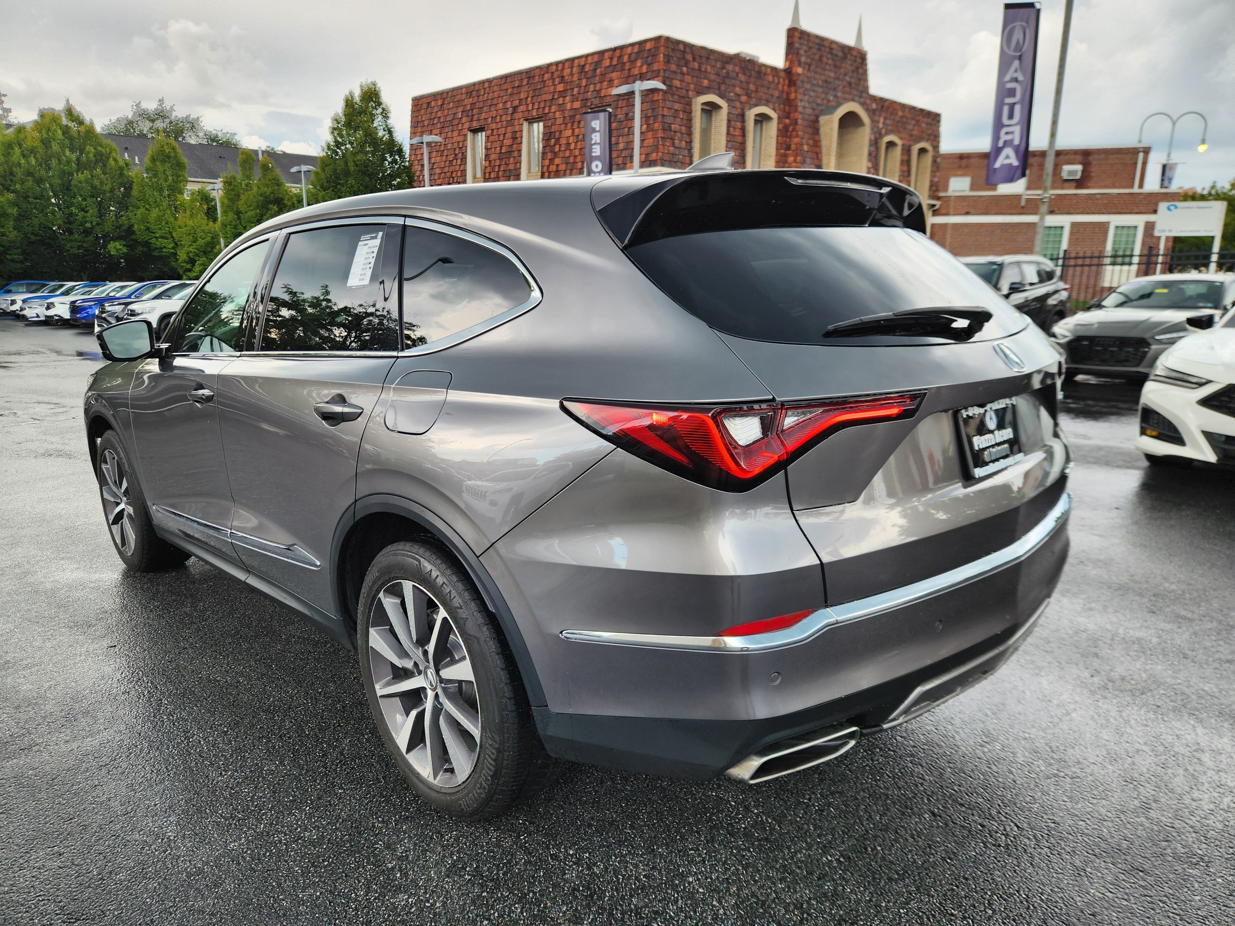 2025 Acura MDX w/Technology Package