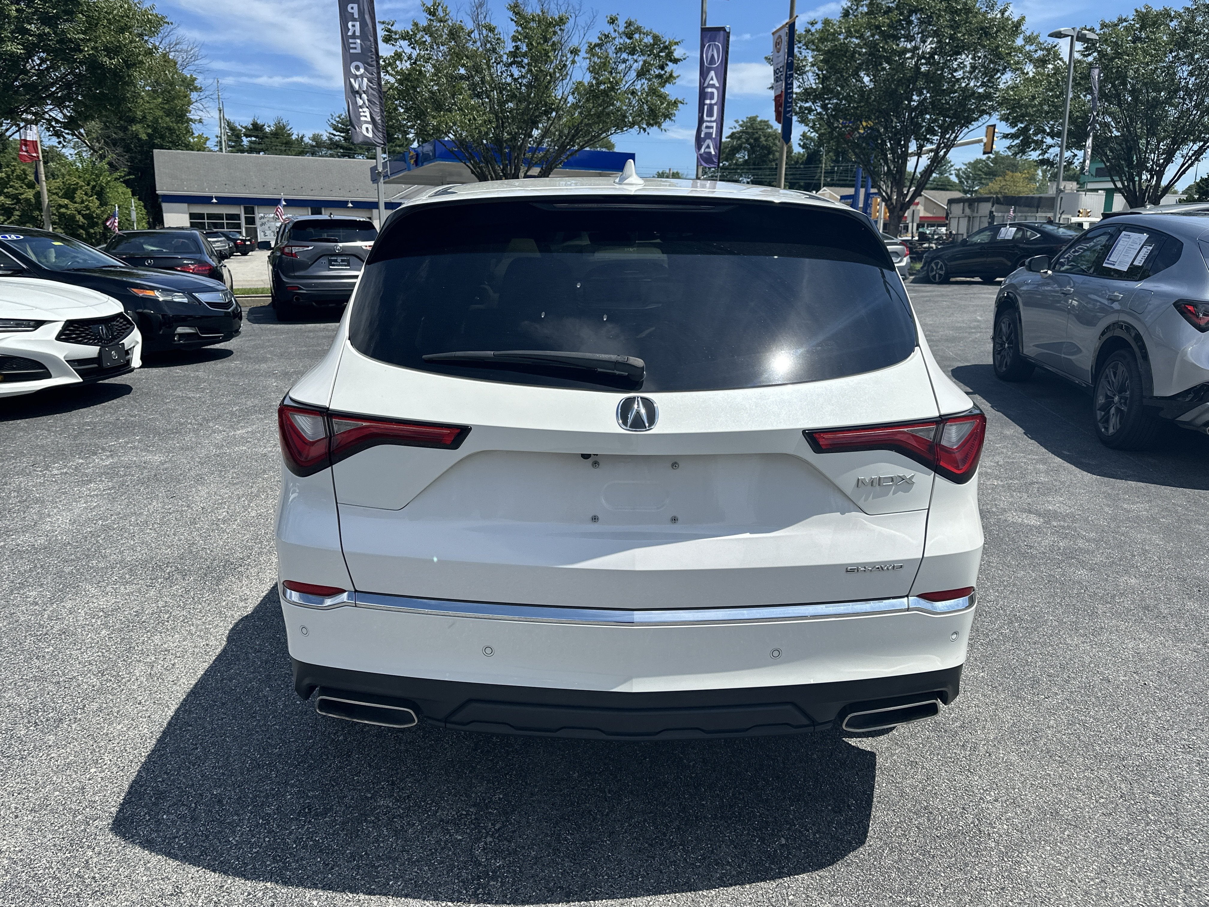 2023 Acura MDX w/Technology Package