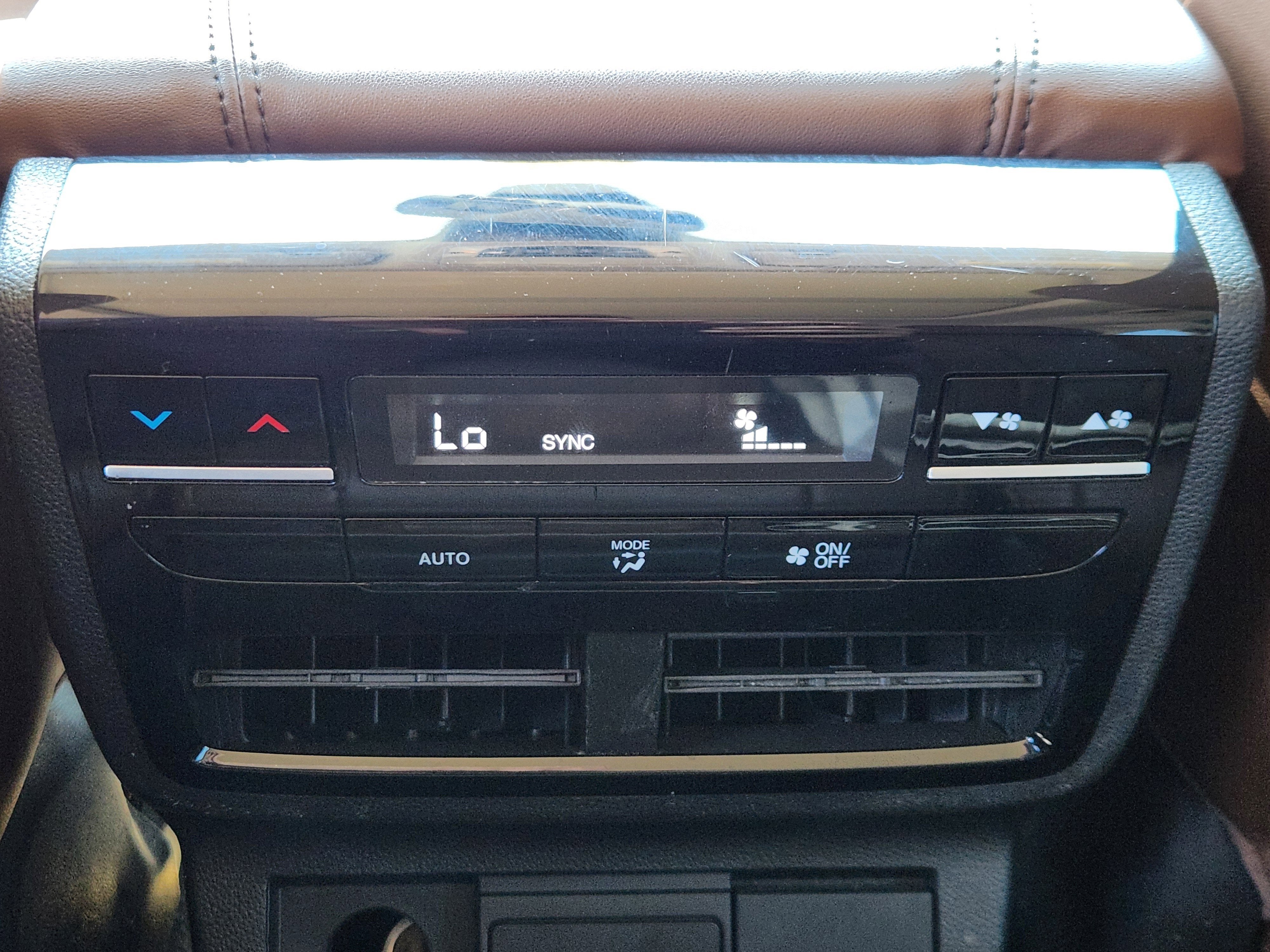 2023 Acura MDX w/Technology Package