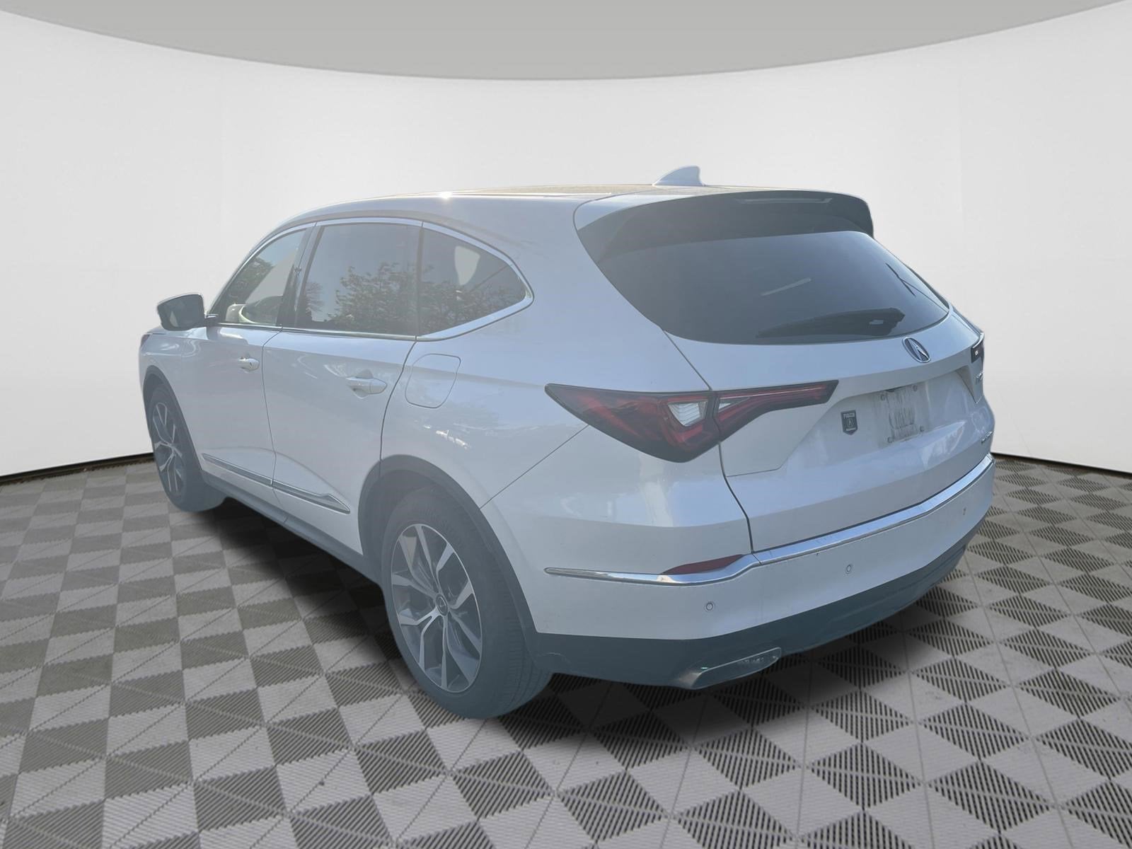 2023 Acura MDX w/Technology Package