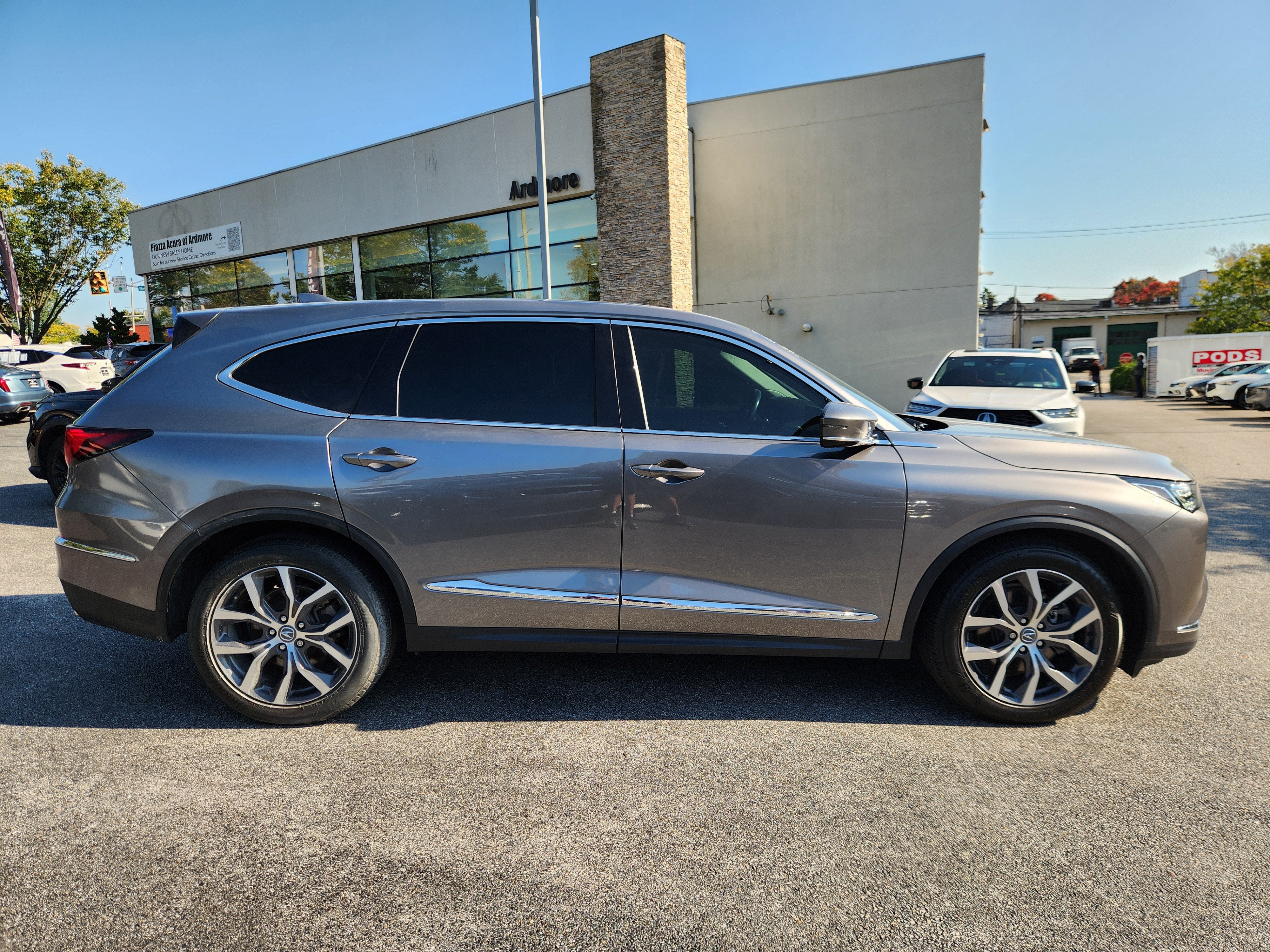 2024 Acura MDX w/Technology Package