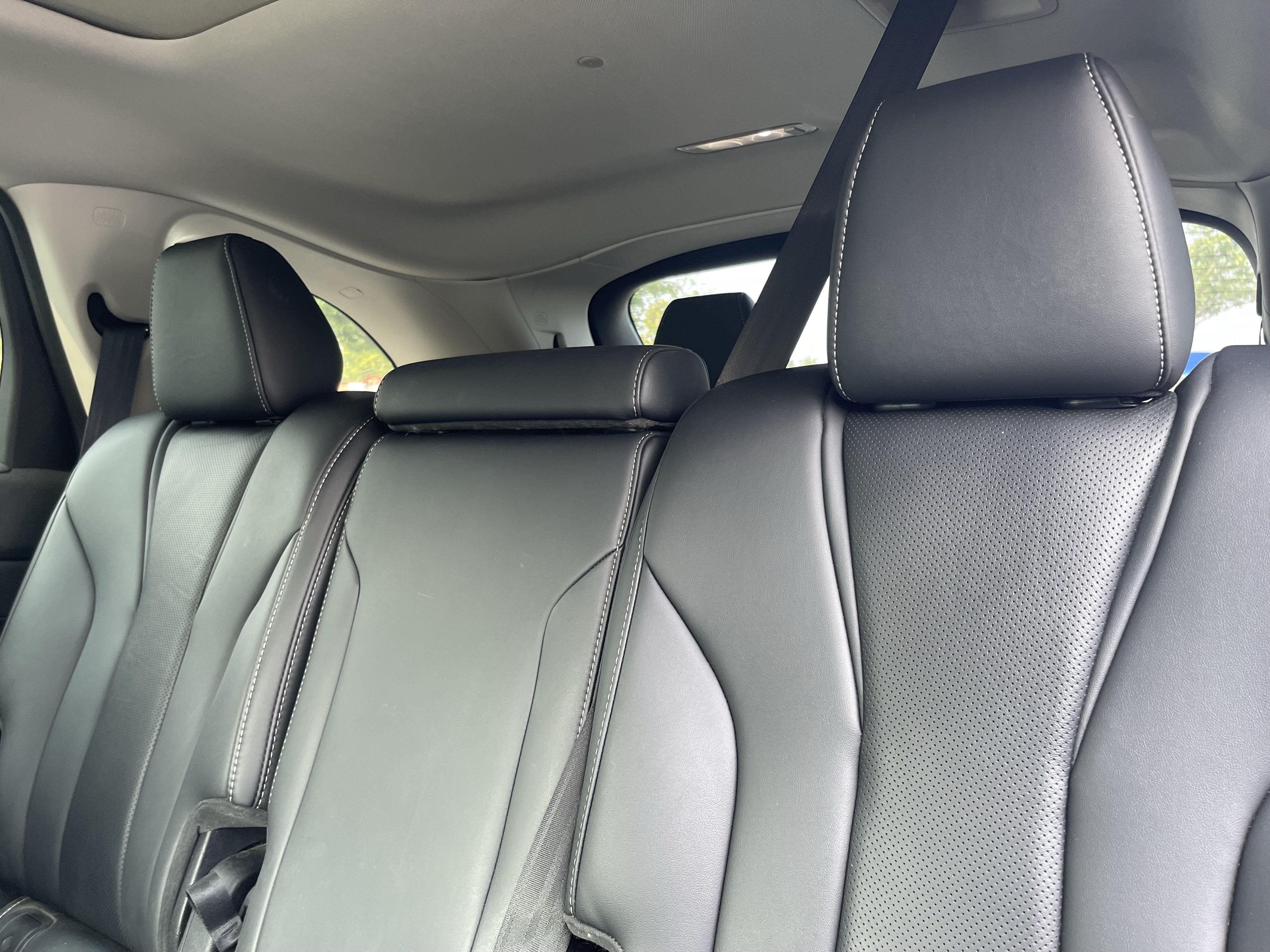 2023 Acura MDX w/Technology Package