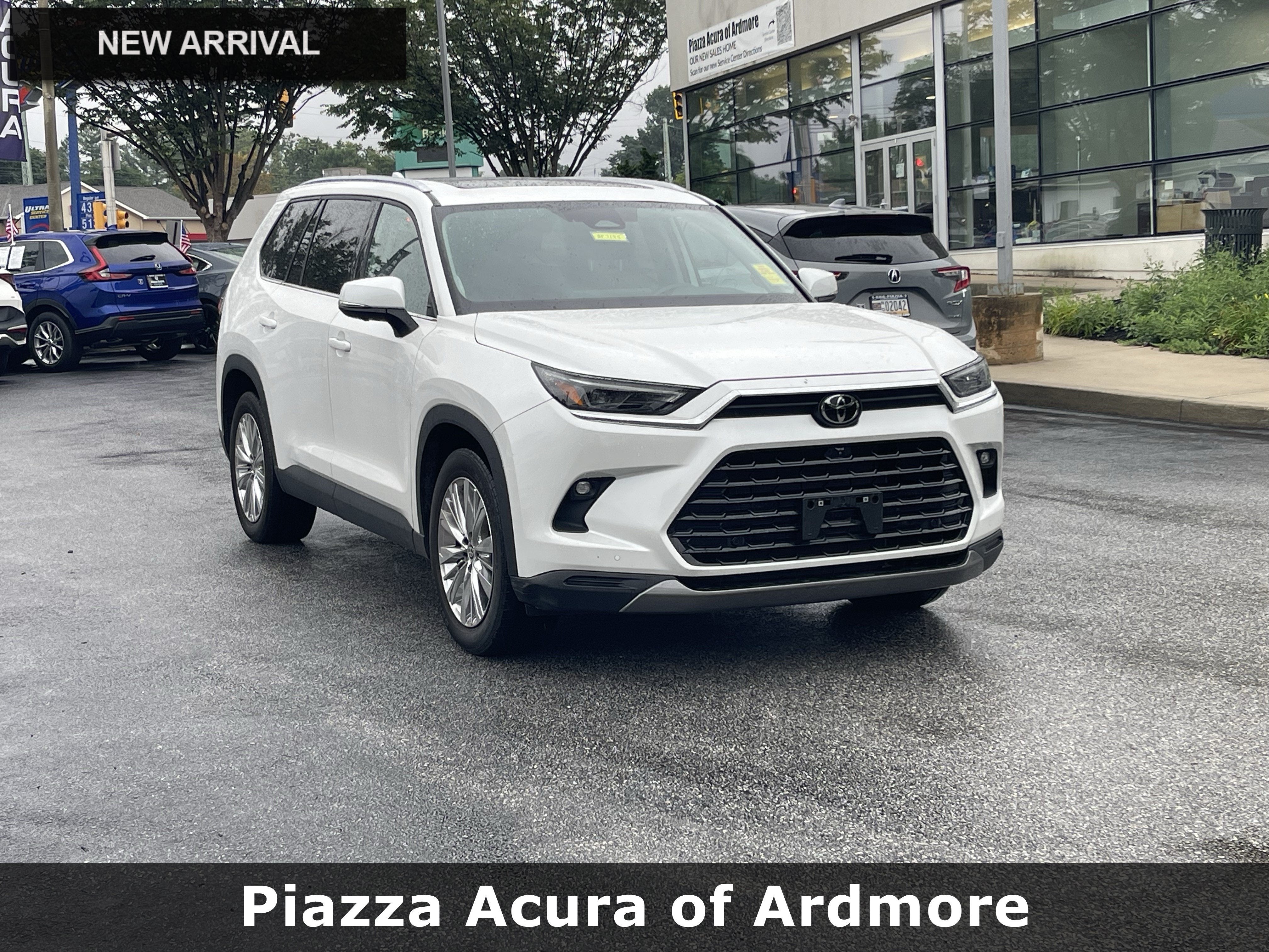 2024 Toyota Grand Highlander Base