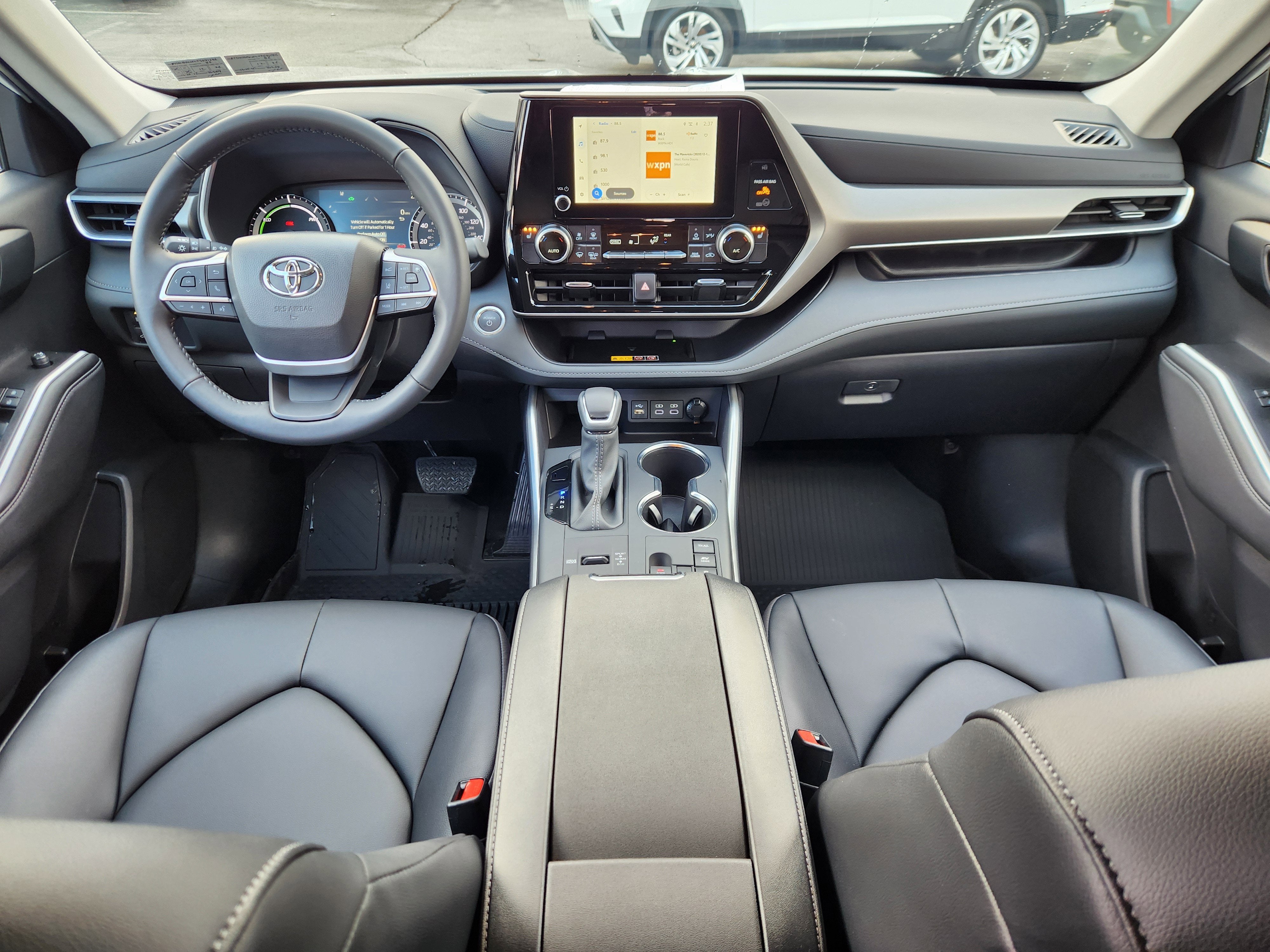 2026 Toyota Highlander Hybrid XLE