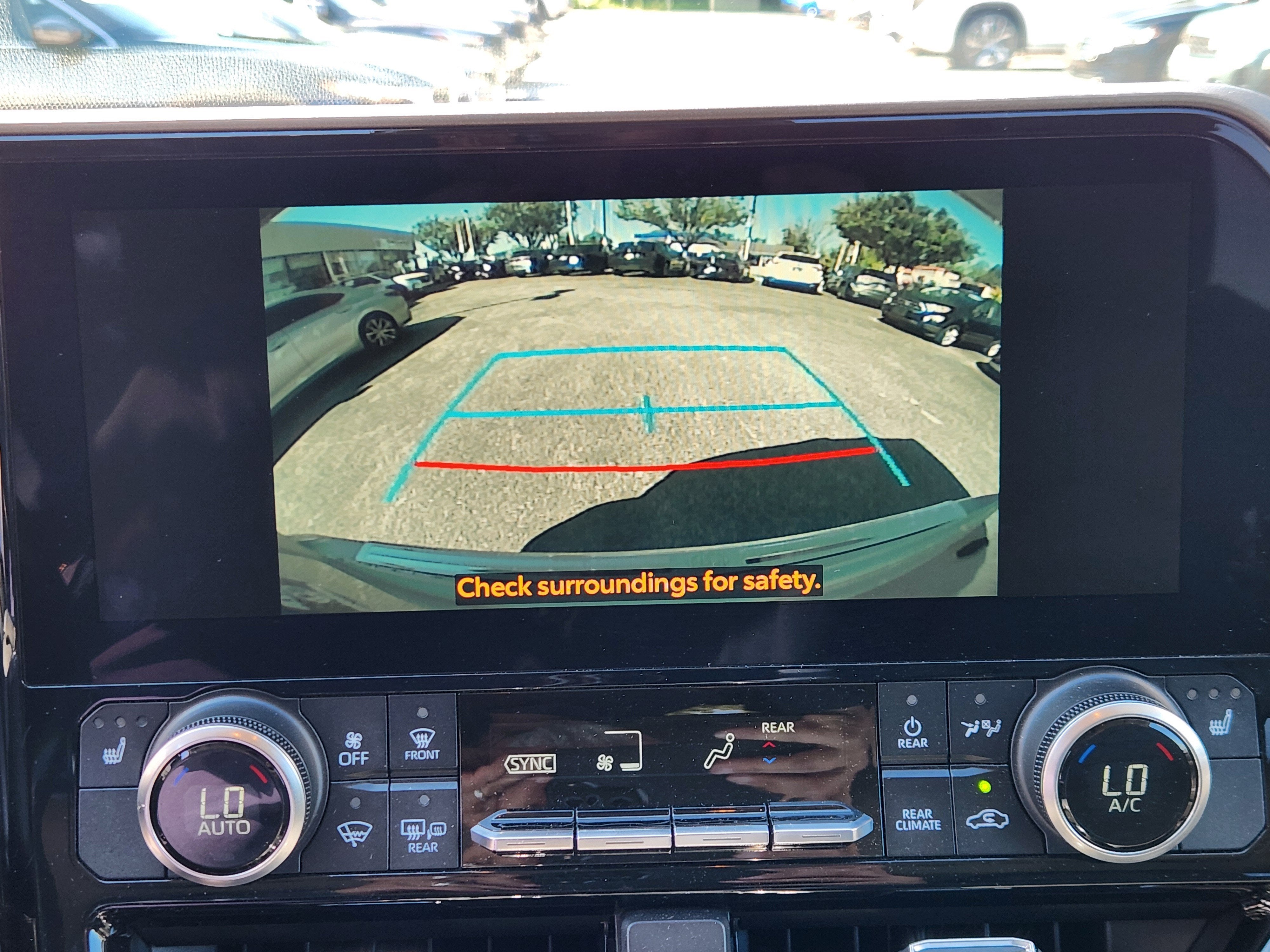 2023 Toyota Highlander Base
