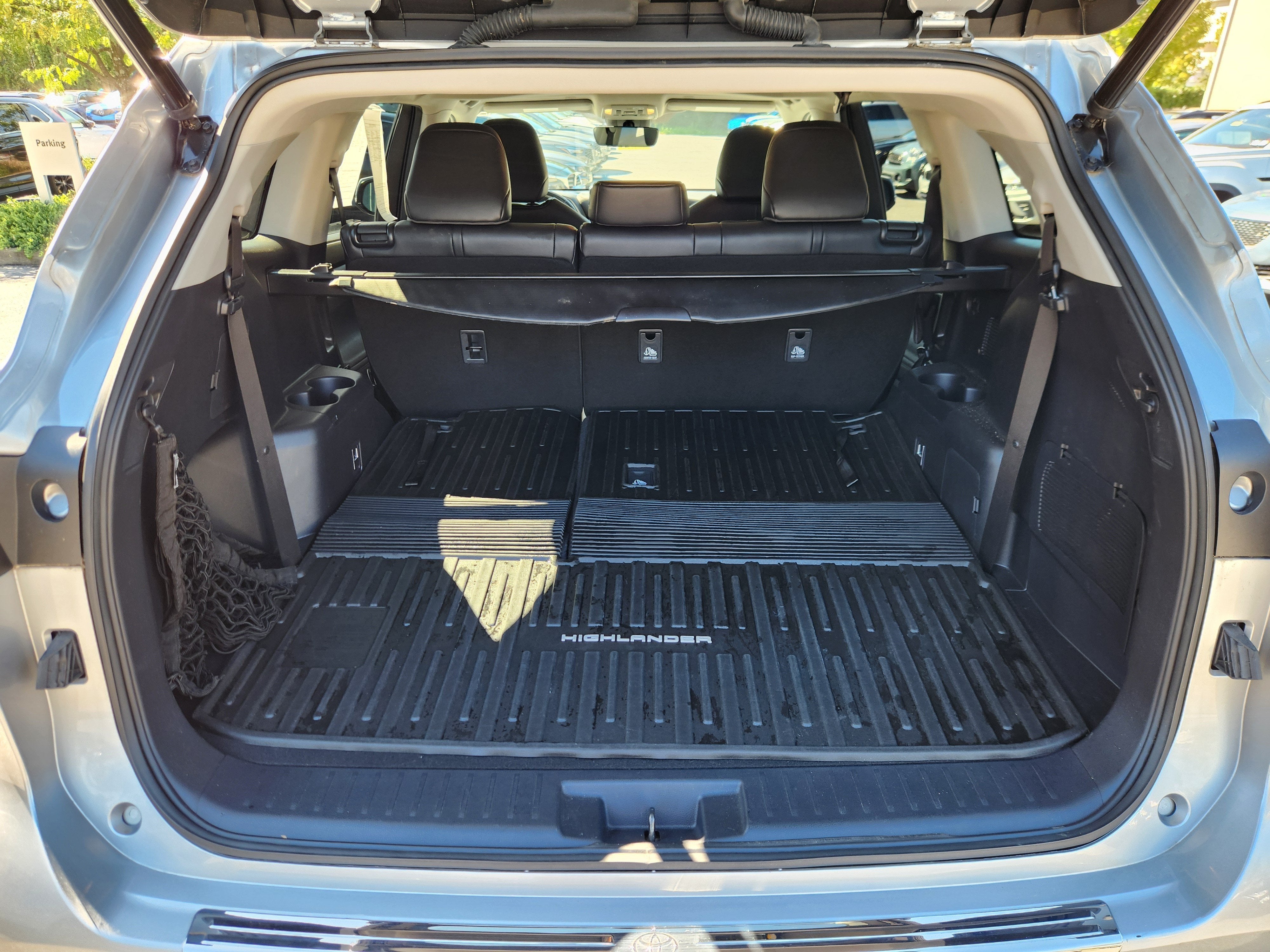 2023 Toyota Highlander Base