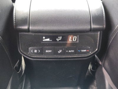 2023 Toyota Highlander Base