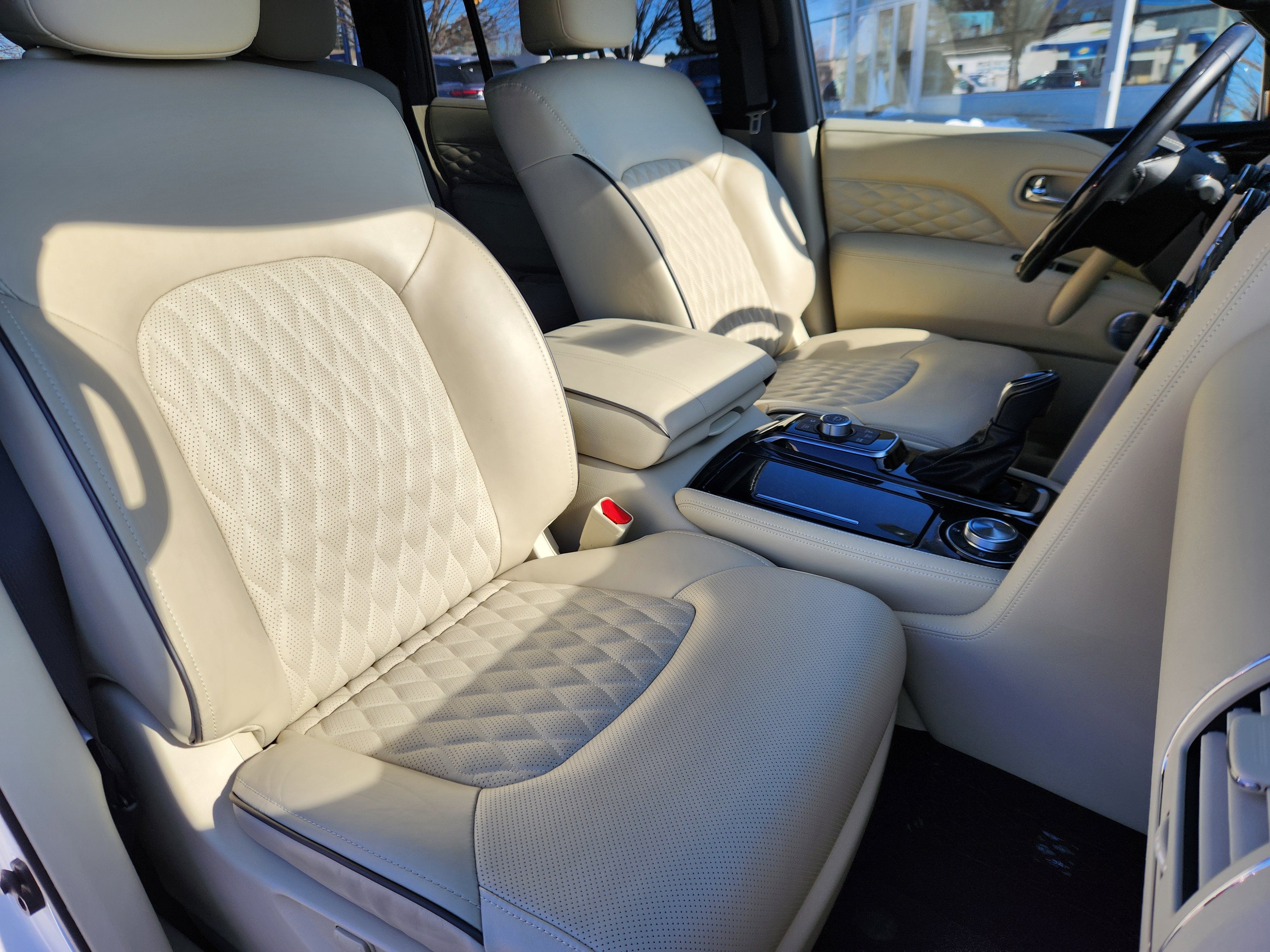 2024 INFINITI QX80 SENSORY