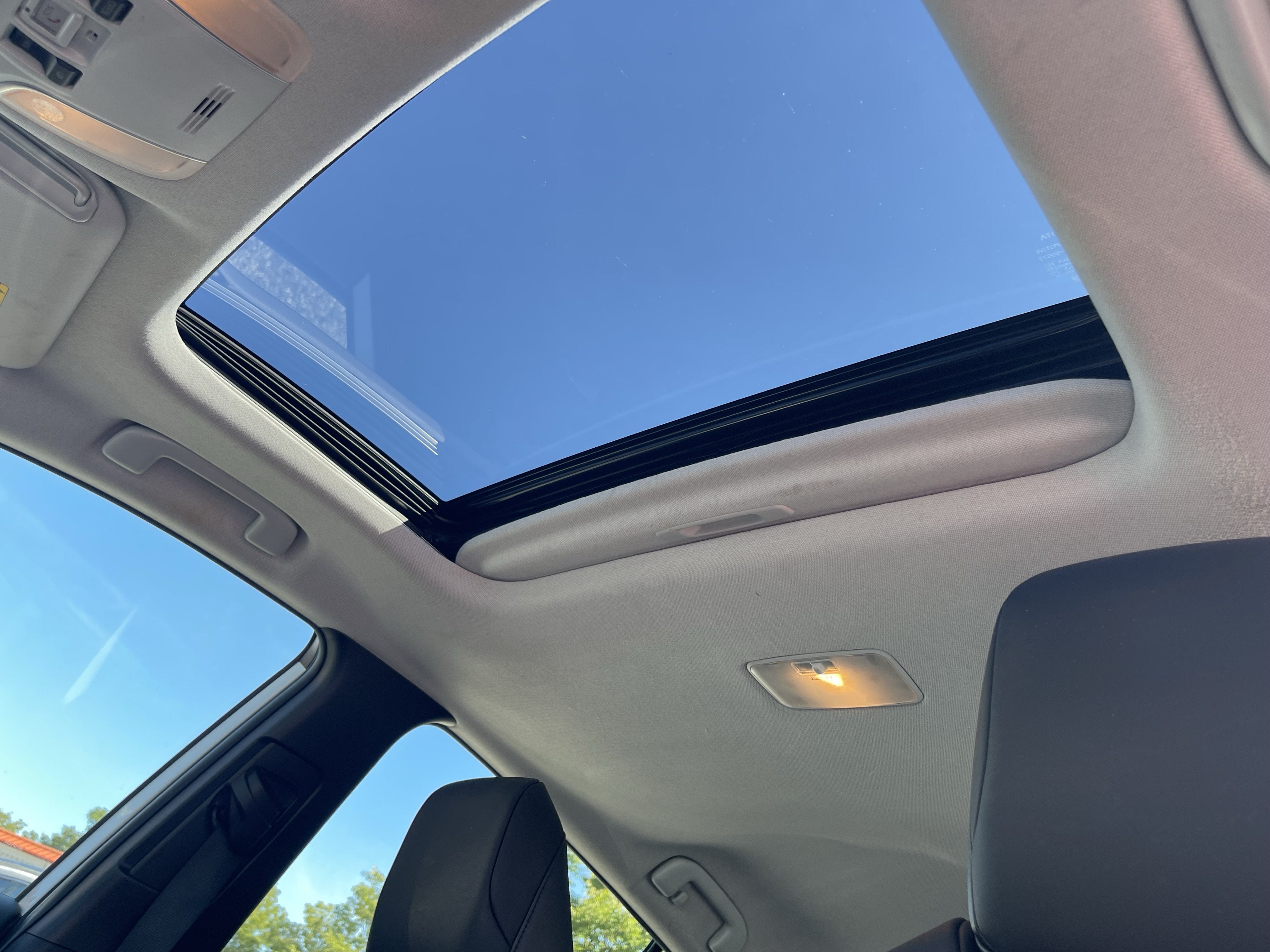 2022 Toyota Prius Base