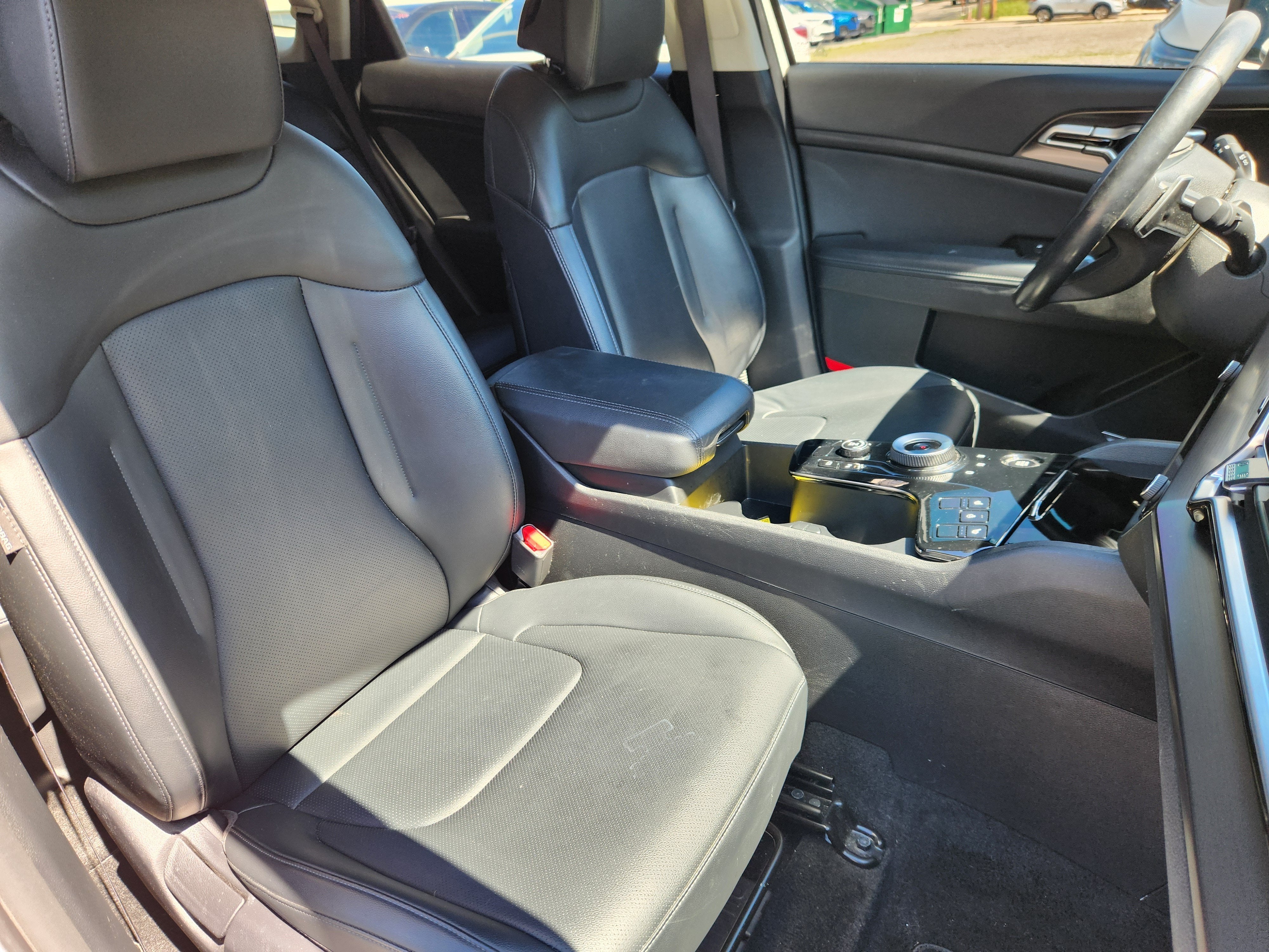 2023 Kia Sportage Hybrid EX