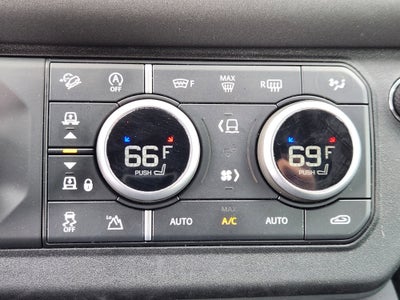 2023 Land Rover Defender X-Dynamic SE