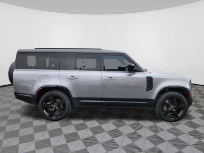 2023 Land Rover Defender X-Dynamic SE