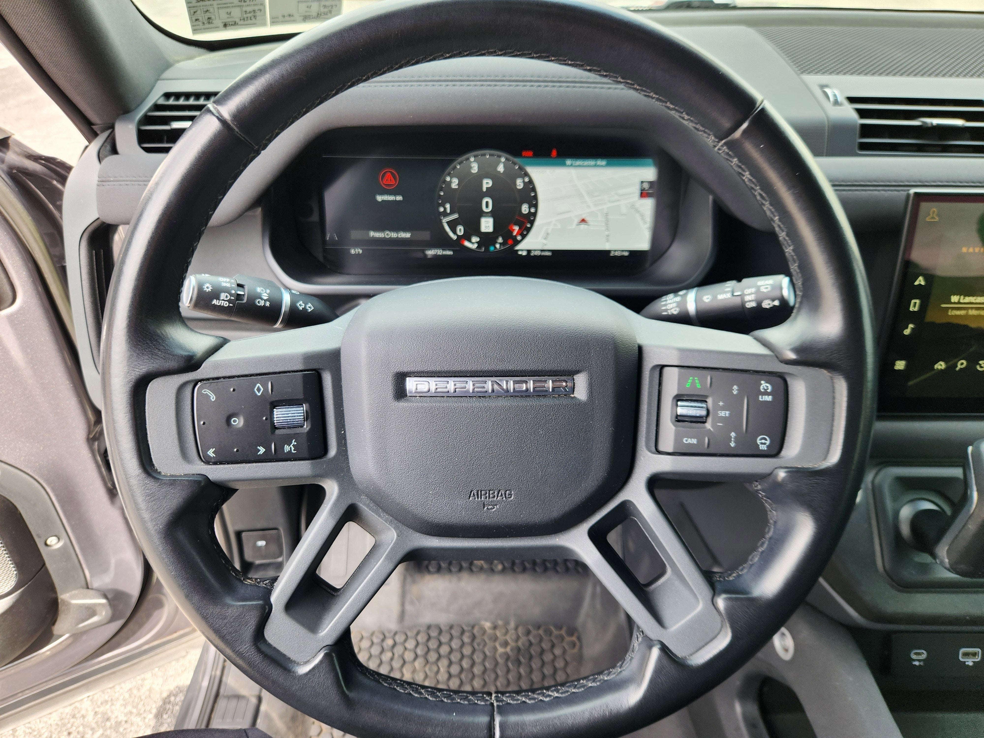 2023 Land Rover Defender X-Dynamic SE