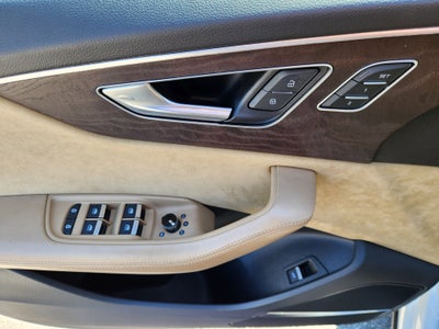 2020 Audi Q8 Prestige