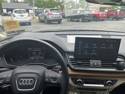 2023 Audi Q5 S line Premium