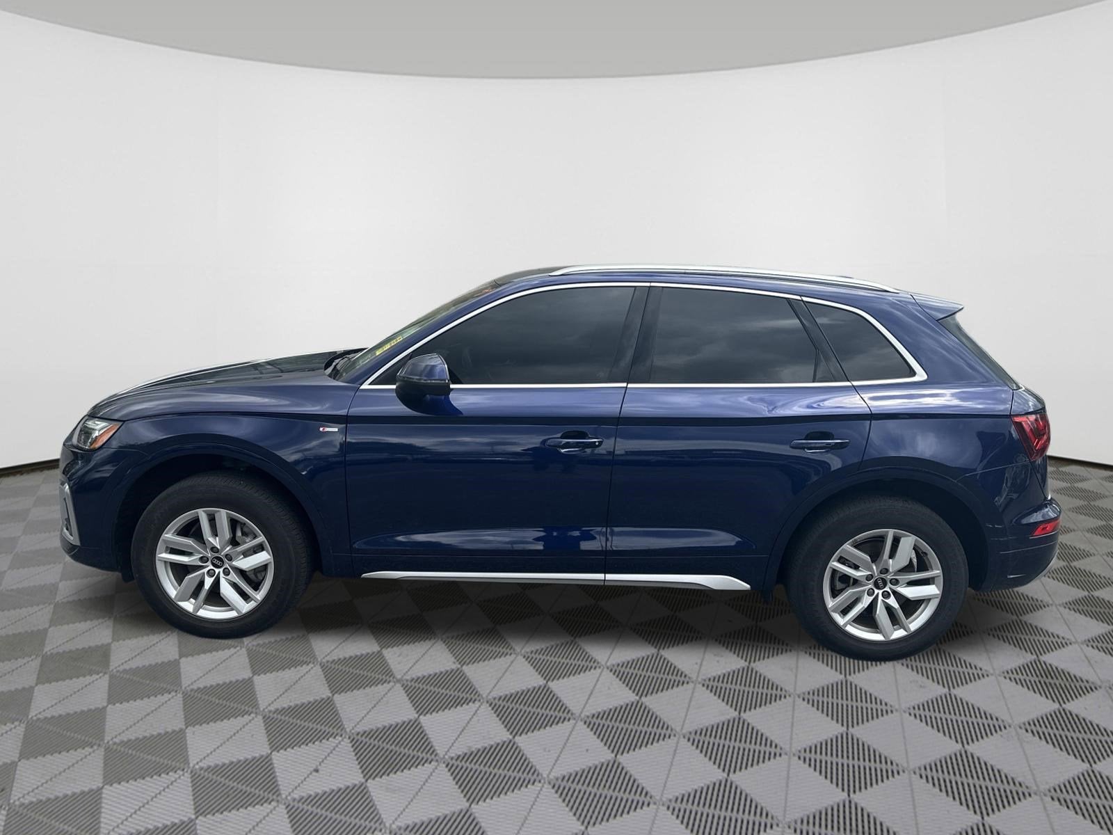 2023 Audi Q5 S line Premium