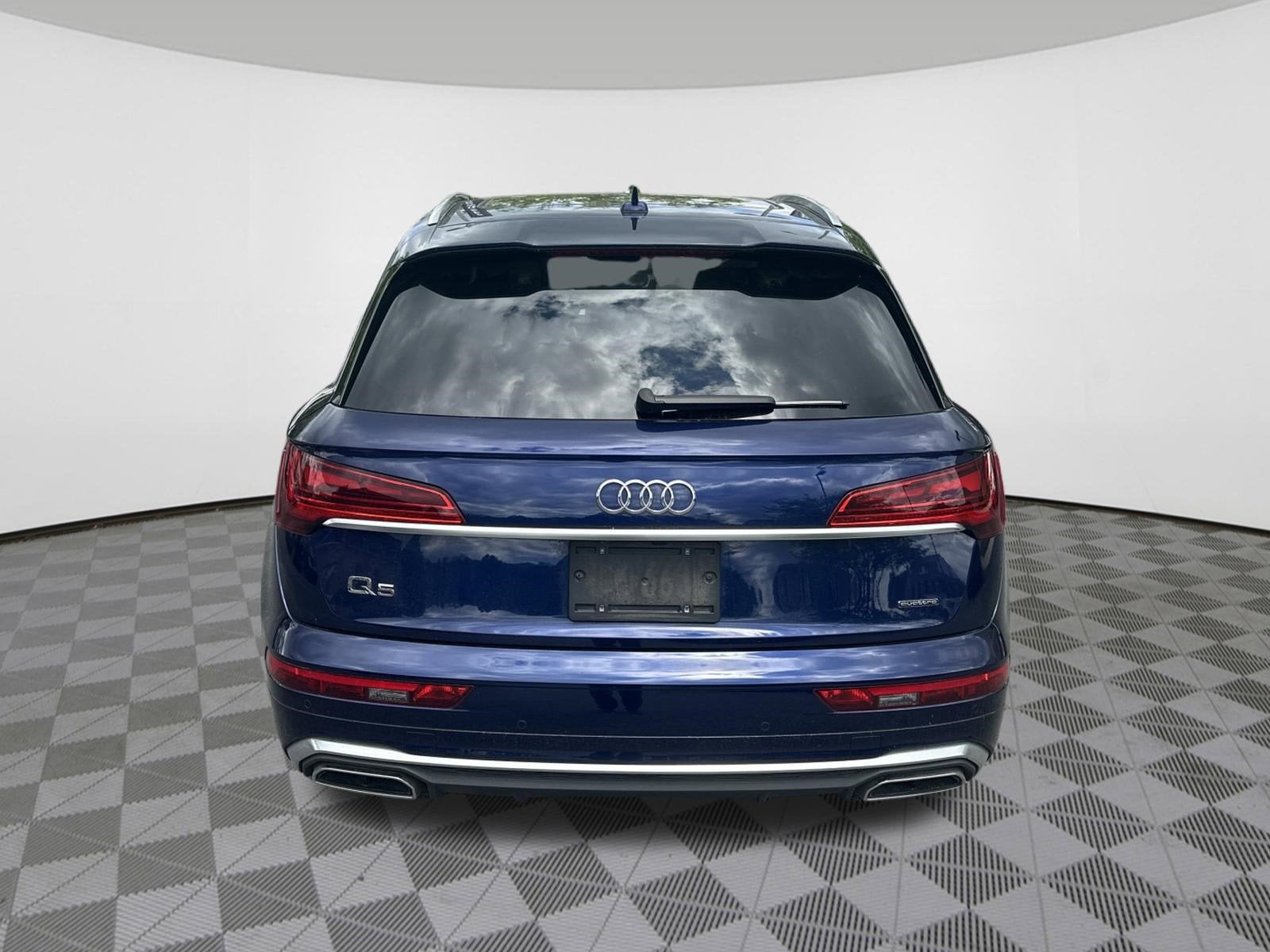 2023 Audi Q5 S line Premium