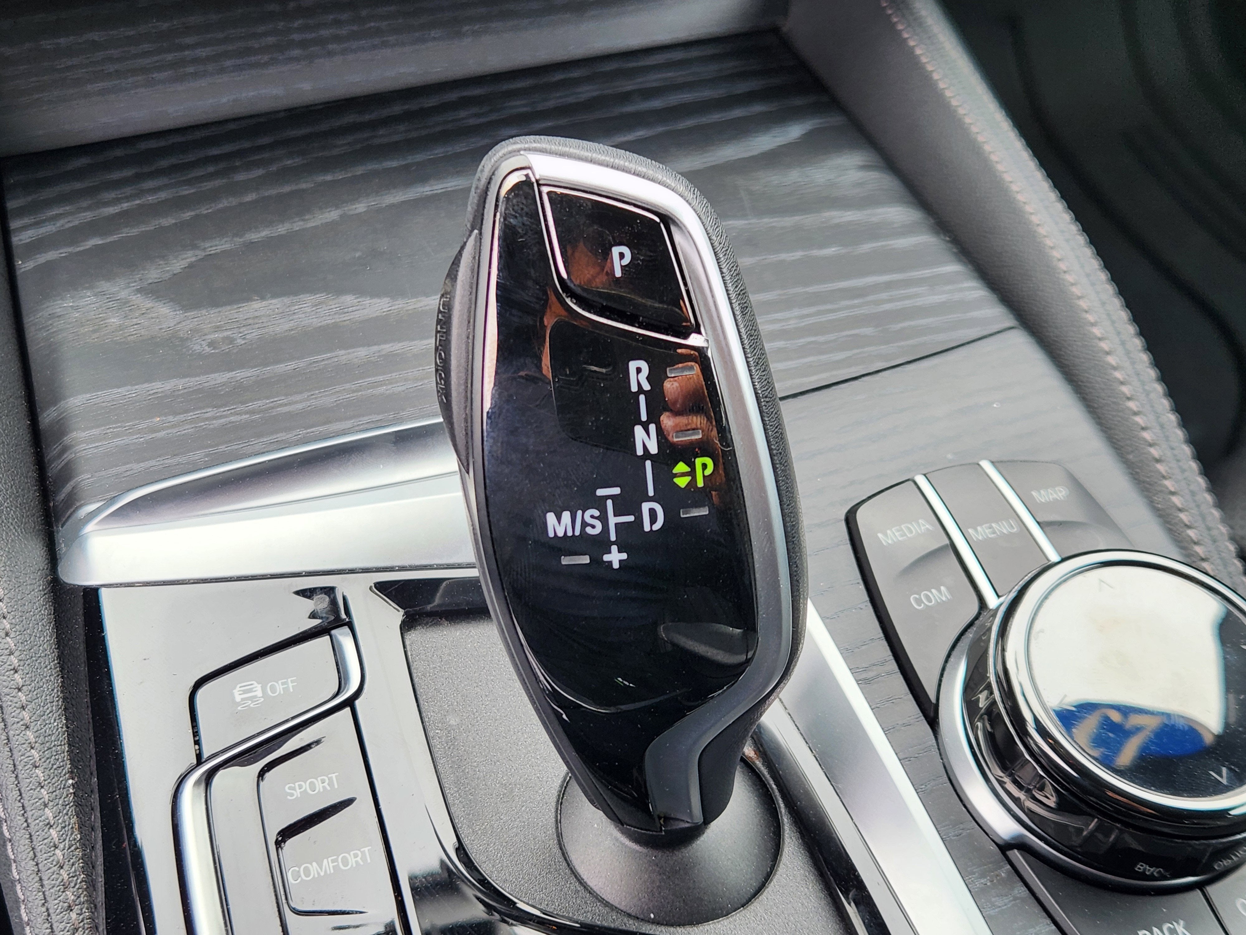 2023 BMW 5 Series 540i xDrive