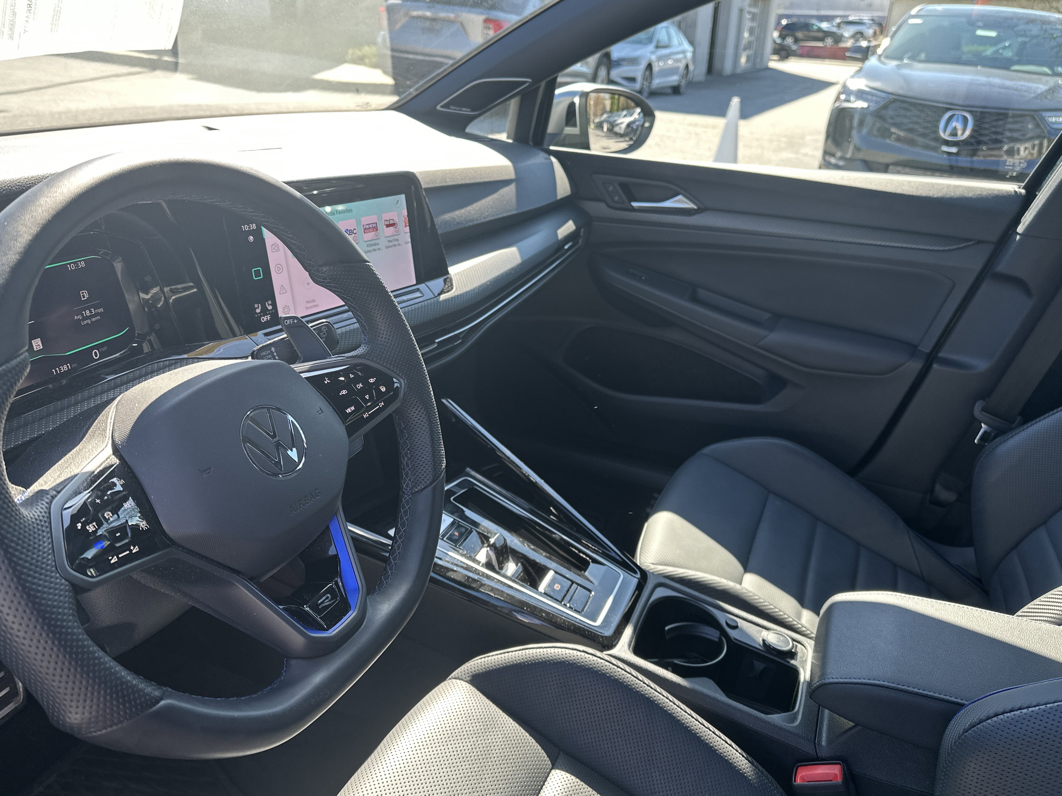 2024 Volkswagen Golf R Base