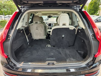 2020 Volvo XC90 Momentum