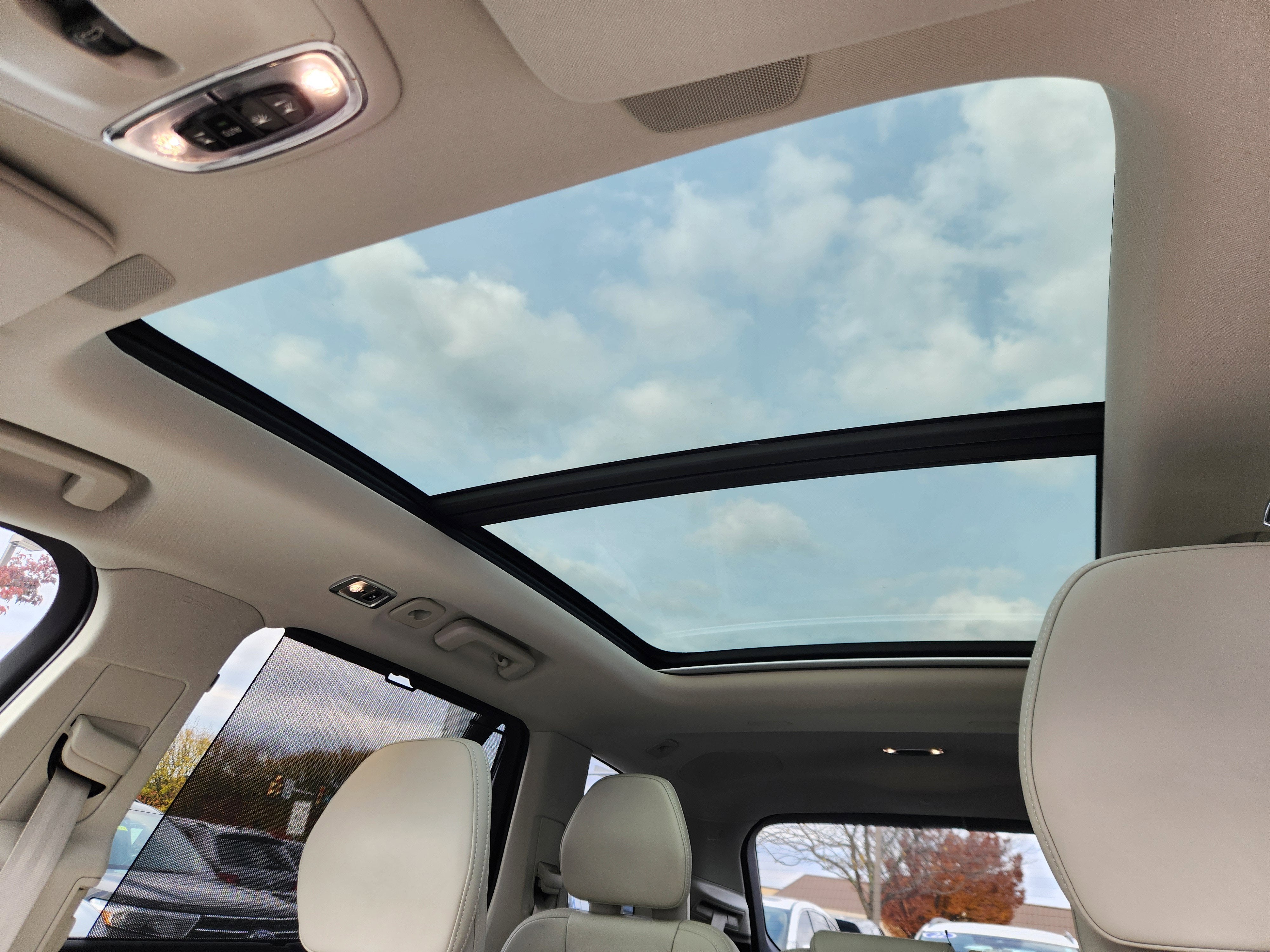 2022 Volvo XC90 Inscription