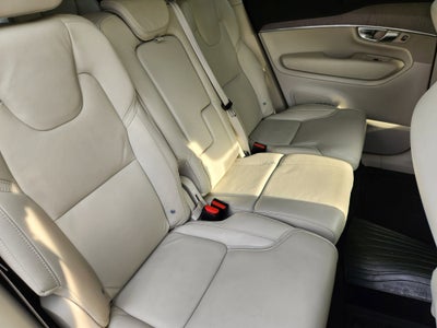 2022 Volvo XC90 Inscription