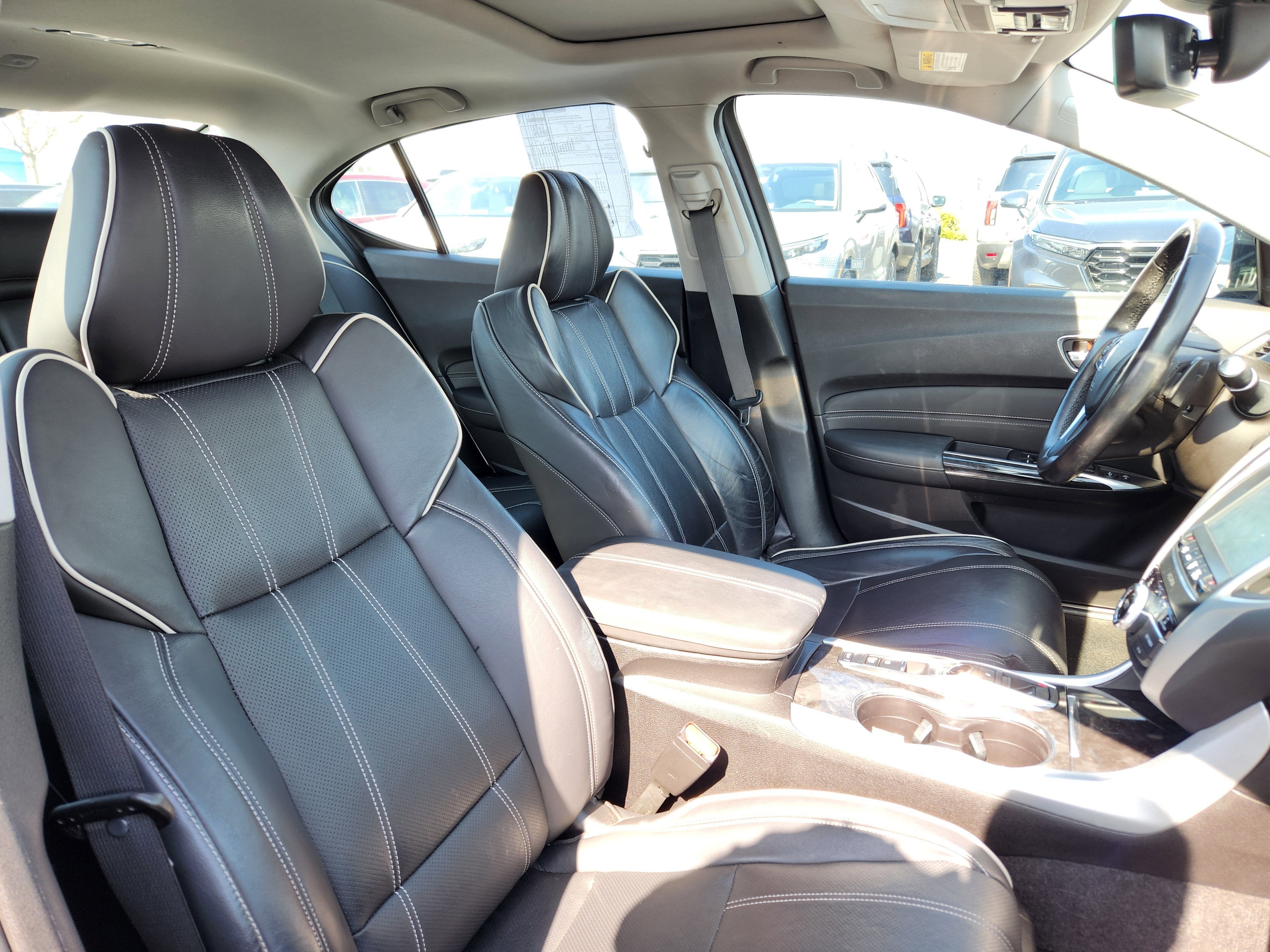 2018 Acura TLX w/Technology Pkg