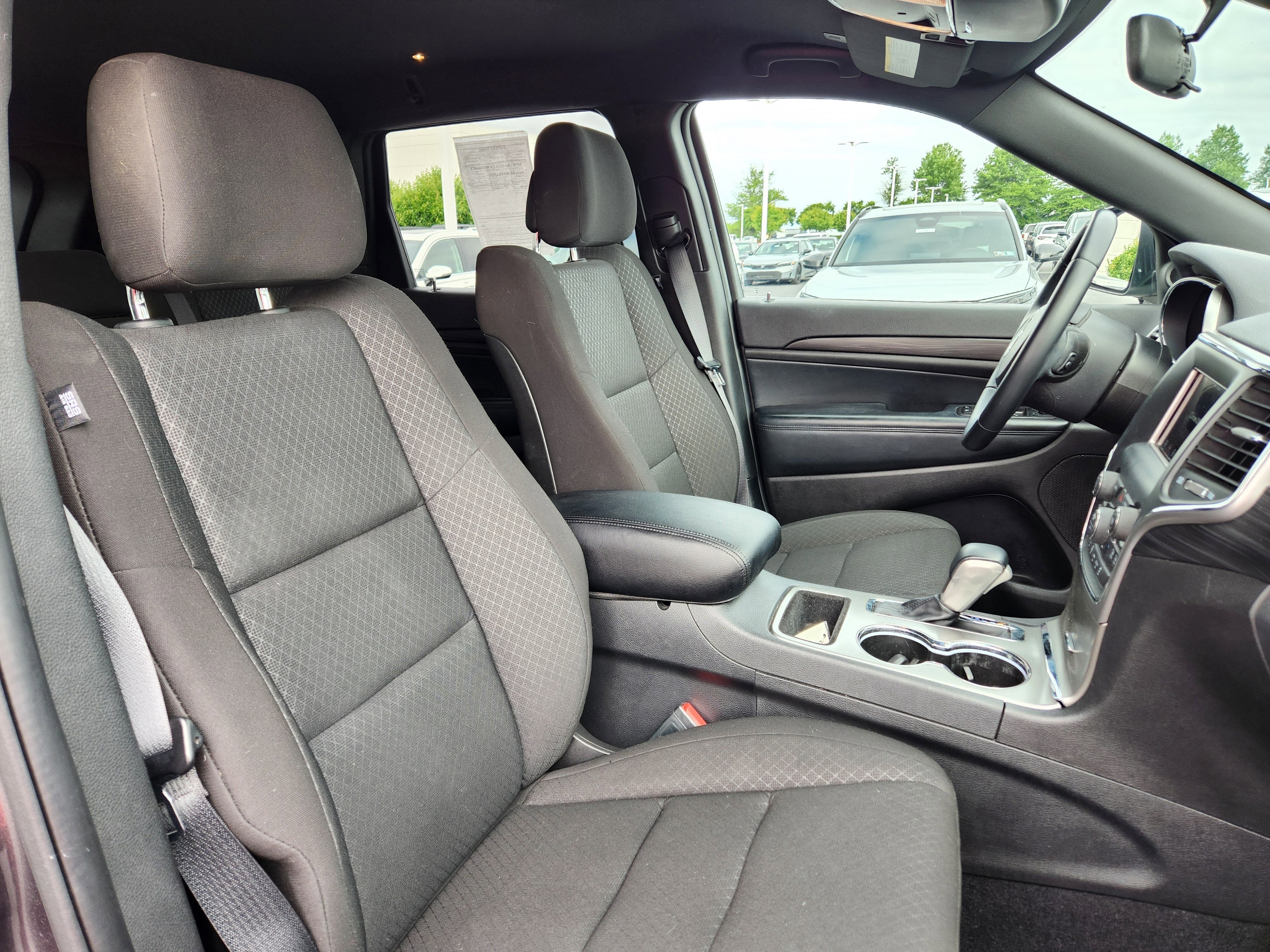 2021 Jeep Grand Cherokee Laredo E