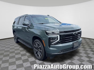 2025 Chevrolet Suburban RST