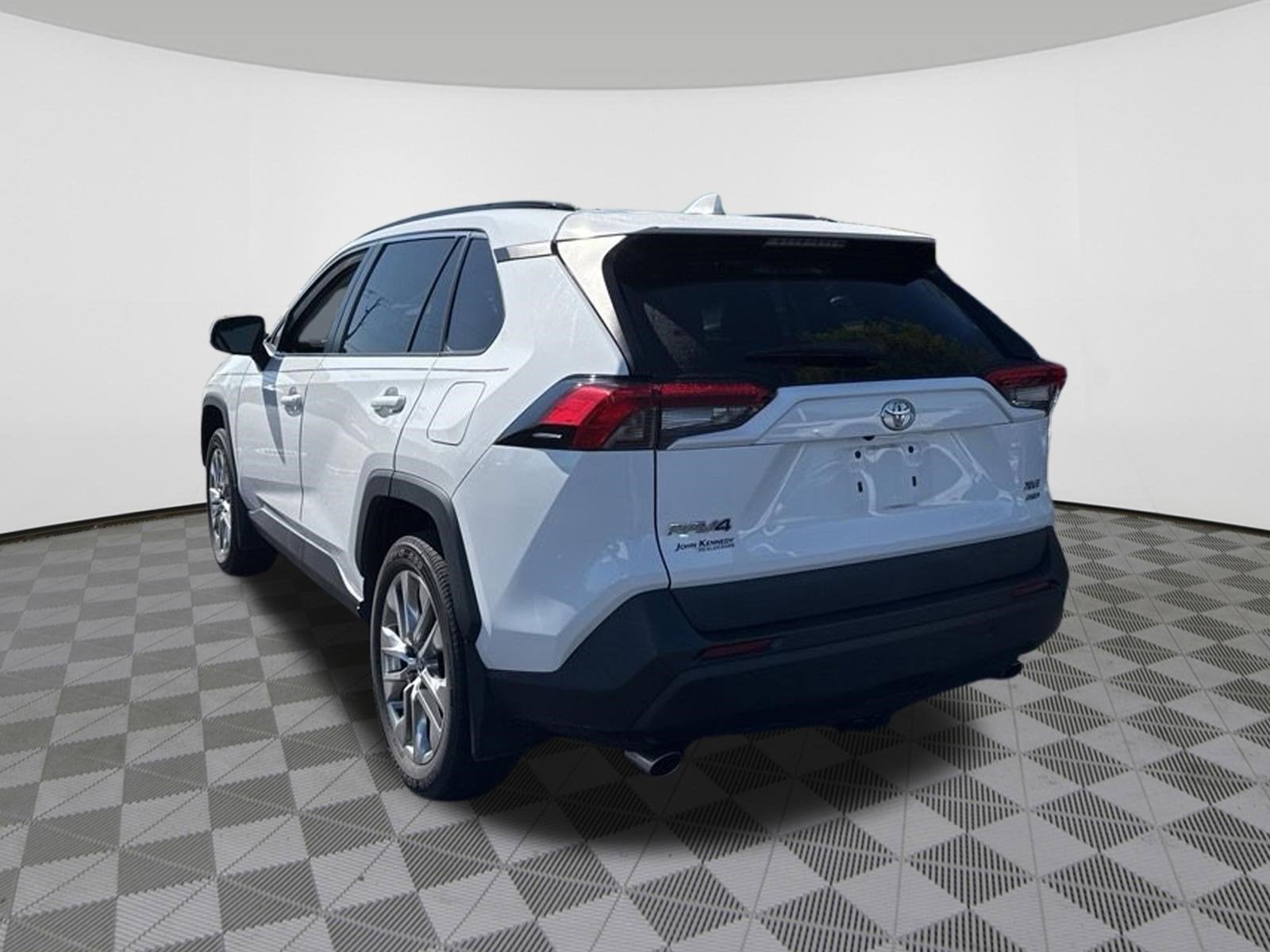 2020 Toyota RAV4 XLE Premium