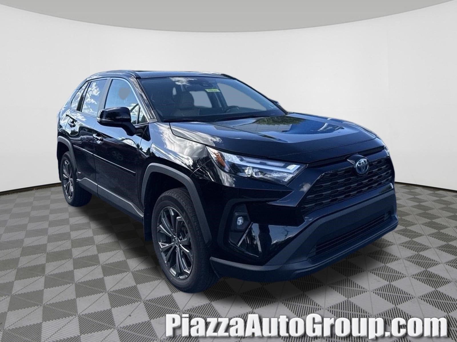 2023 Toyota RAV4 Hybrid XLE Premium