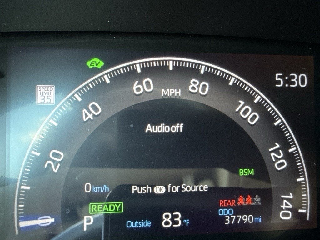 2023 Toyota RAV4 Hybrid XLE Premium