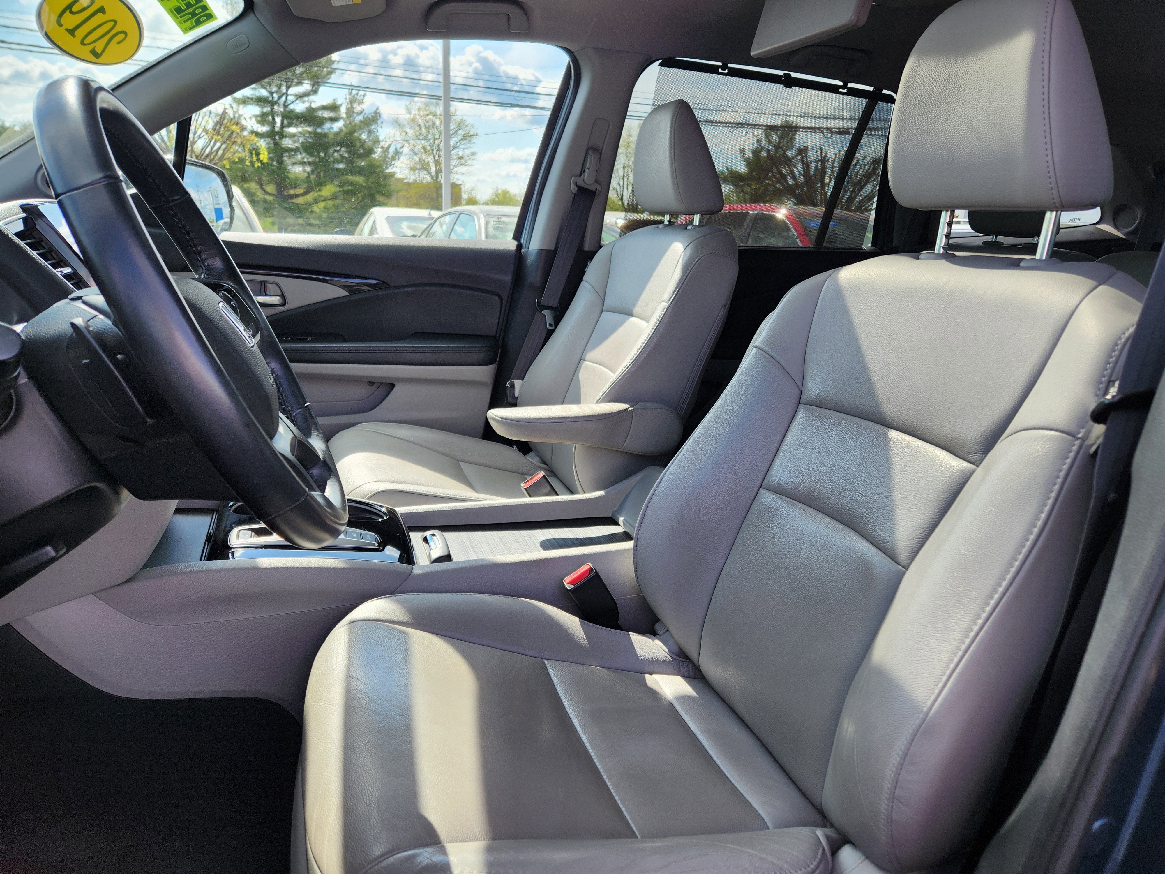 2019 Honda Pilot Touring 8-Passenger