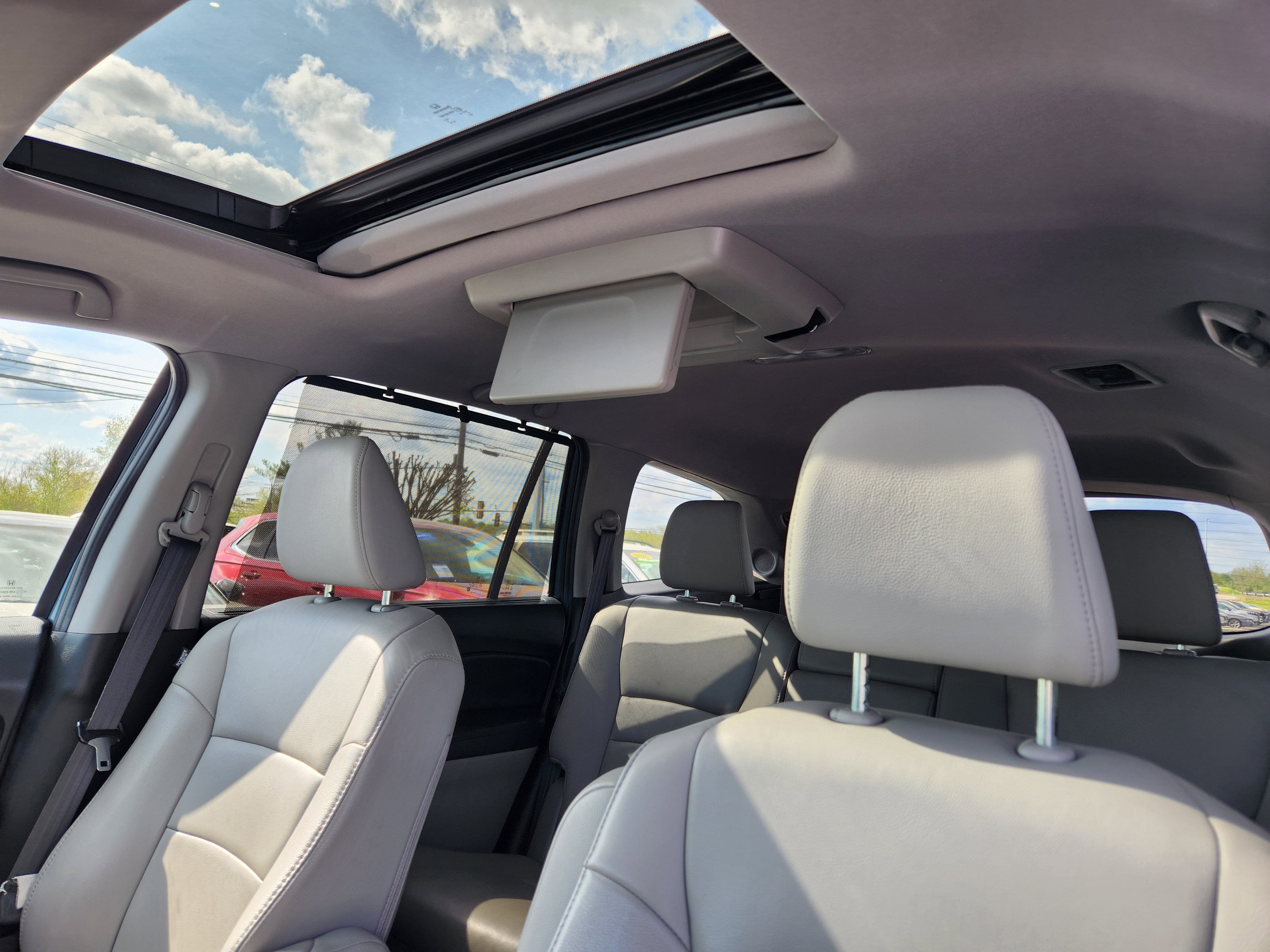 2019 Honda Pilot Touring 8-Passenger