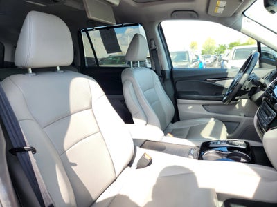 2019 Honda Pilot Touring 8-Passenger
