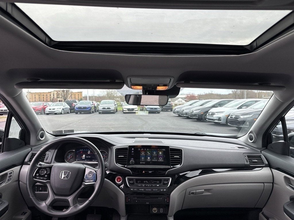 2019 Honda Pilot Touring 8-Passenger