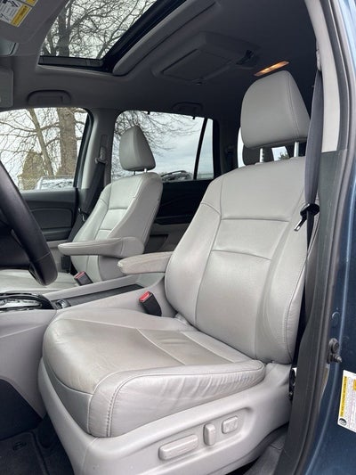 2019 Honda Pilot Touring 8-Passenger
