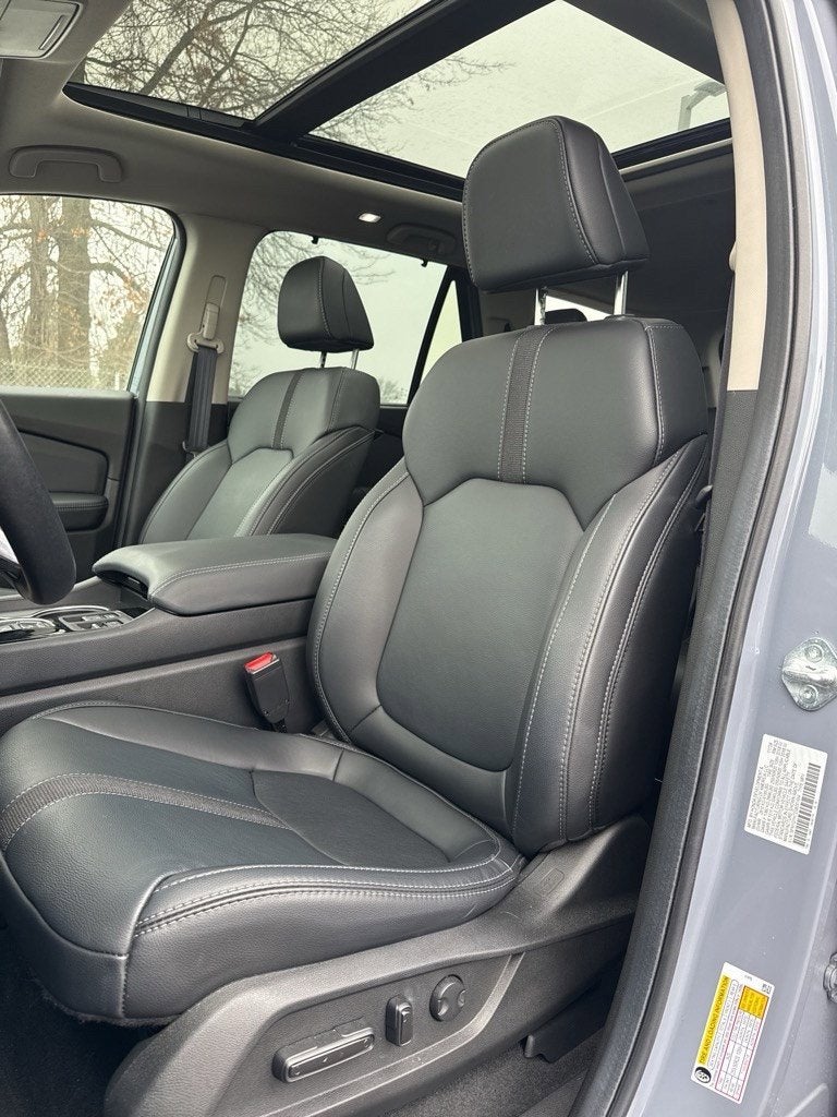 2025 Honda Pilot Touring