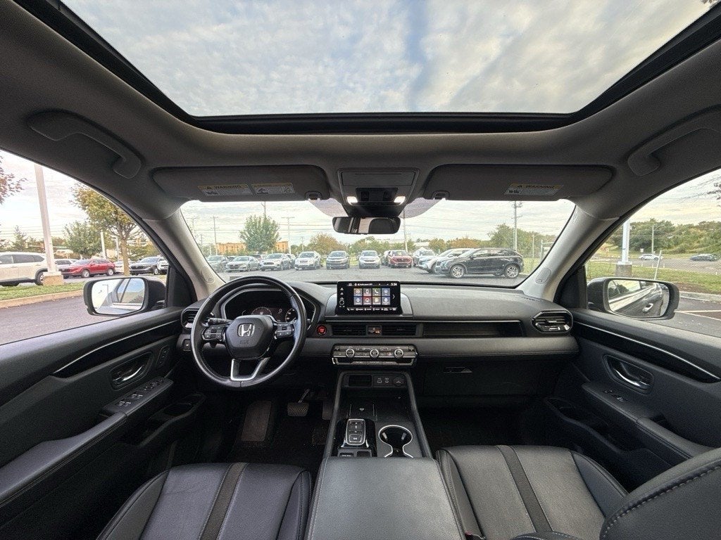 2023 Honda Pilot Touring