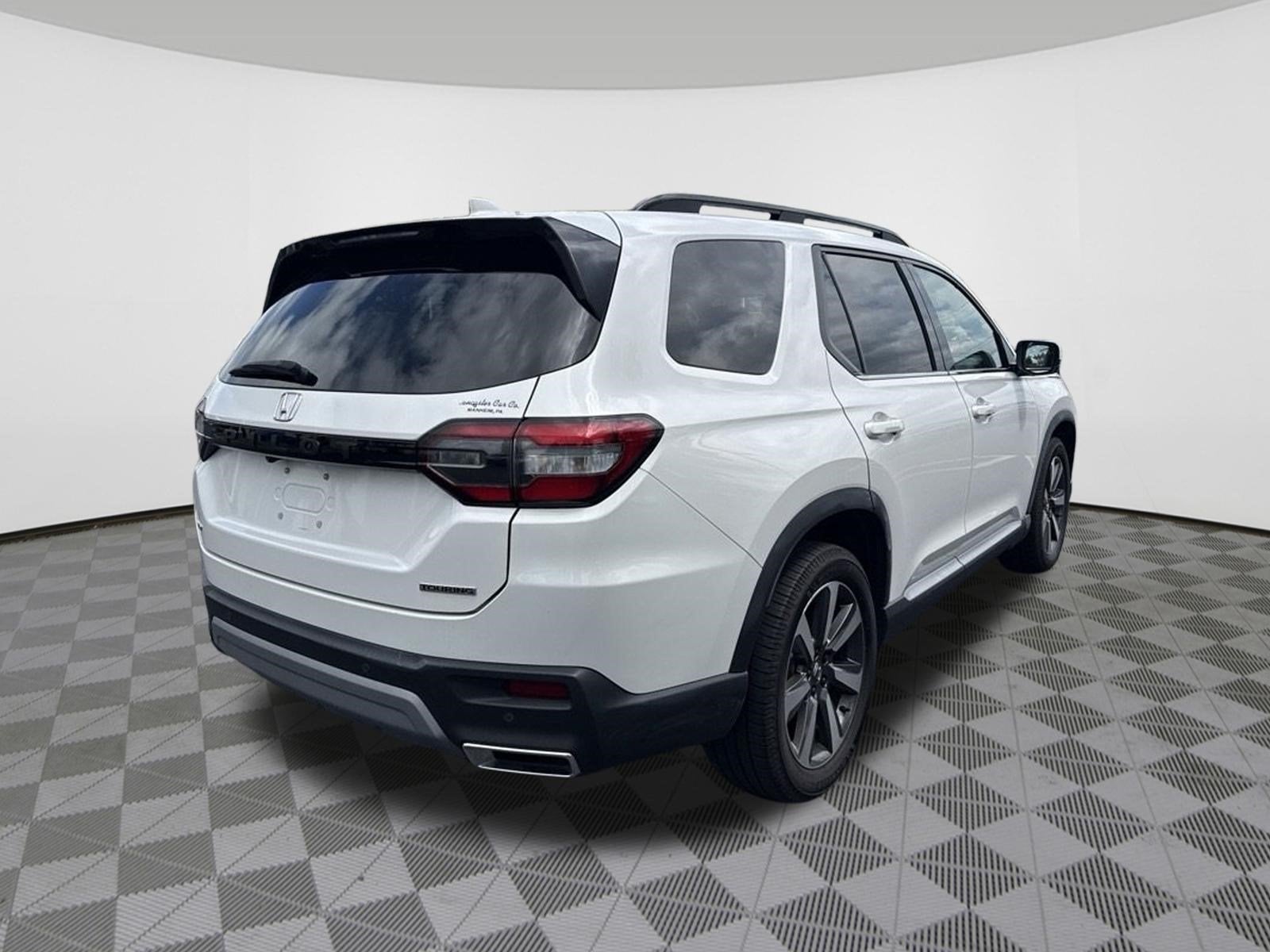 2025 Honda Pilot Touring