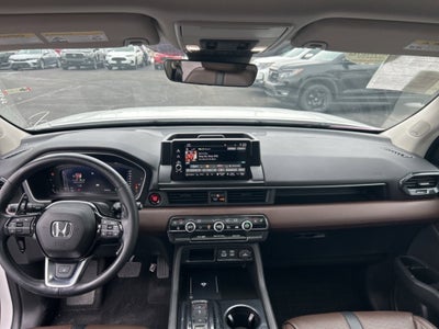 2023 Honda Pilot Elite