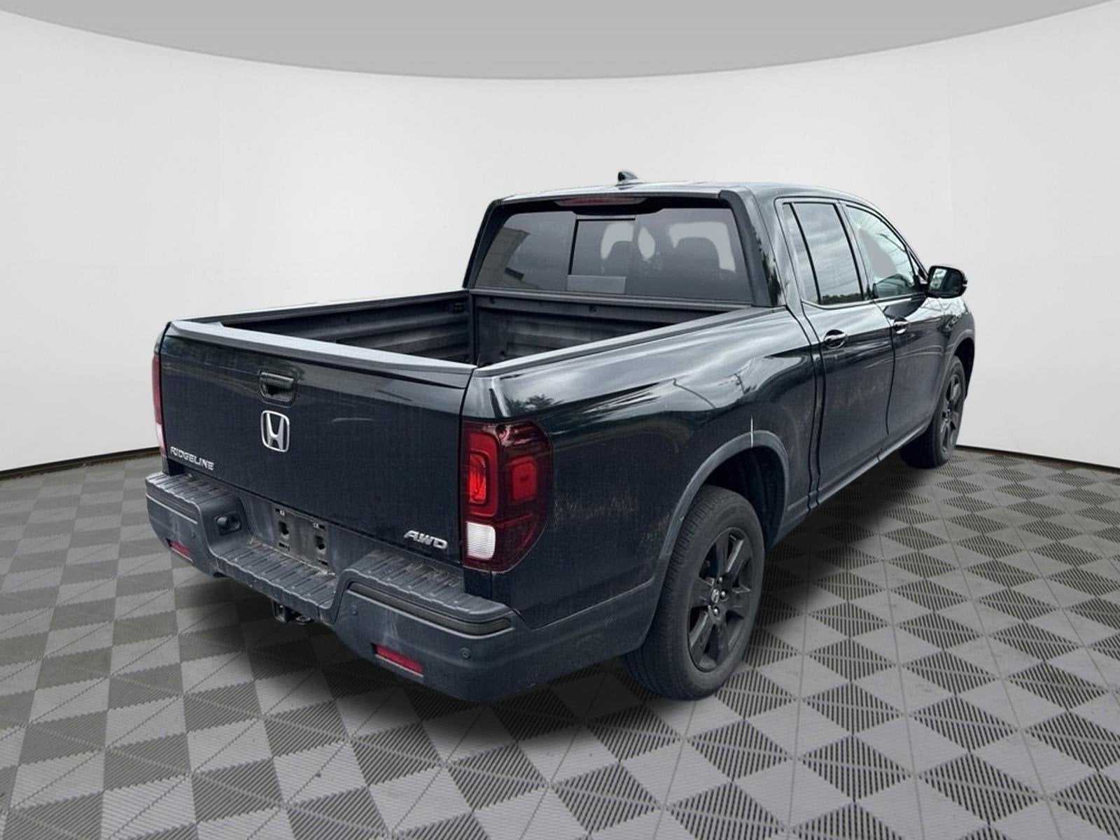2017 Honda Ridgeline Black Edition