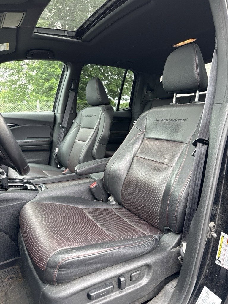 2017 Honda Ridgeline Black Edition