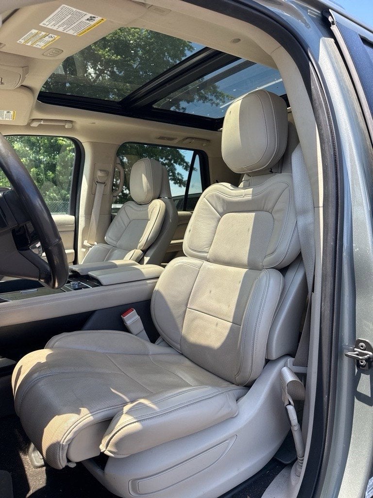 2019 Lincoln Navigator L Reserve