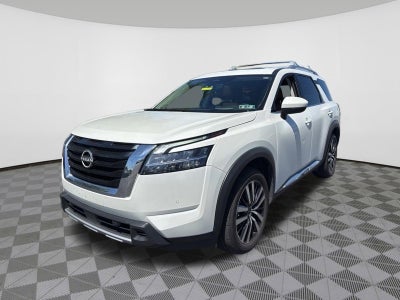 2023 Nissan Pathfinder Platinum