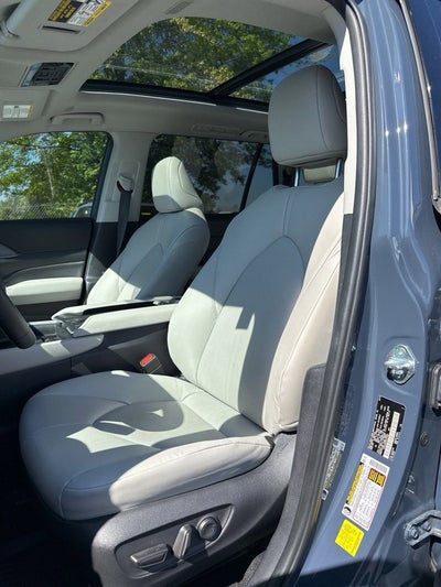 2024 Toyota Grand Highlander Hybrid XLE